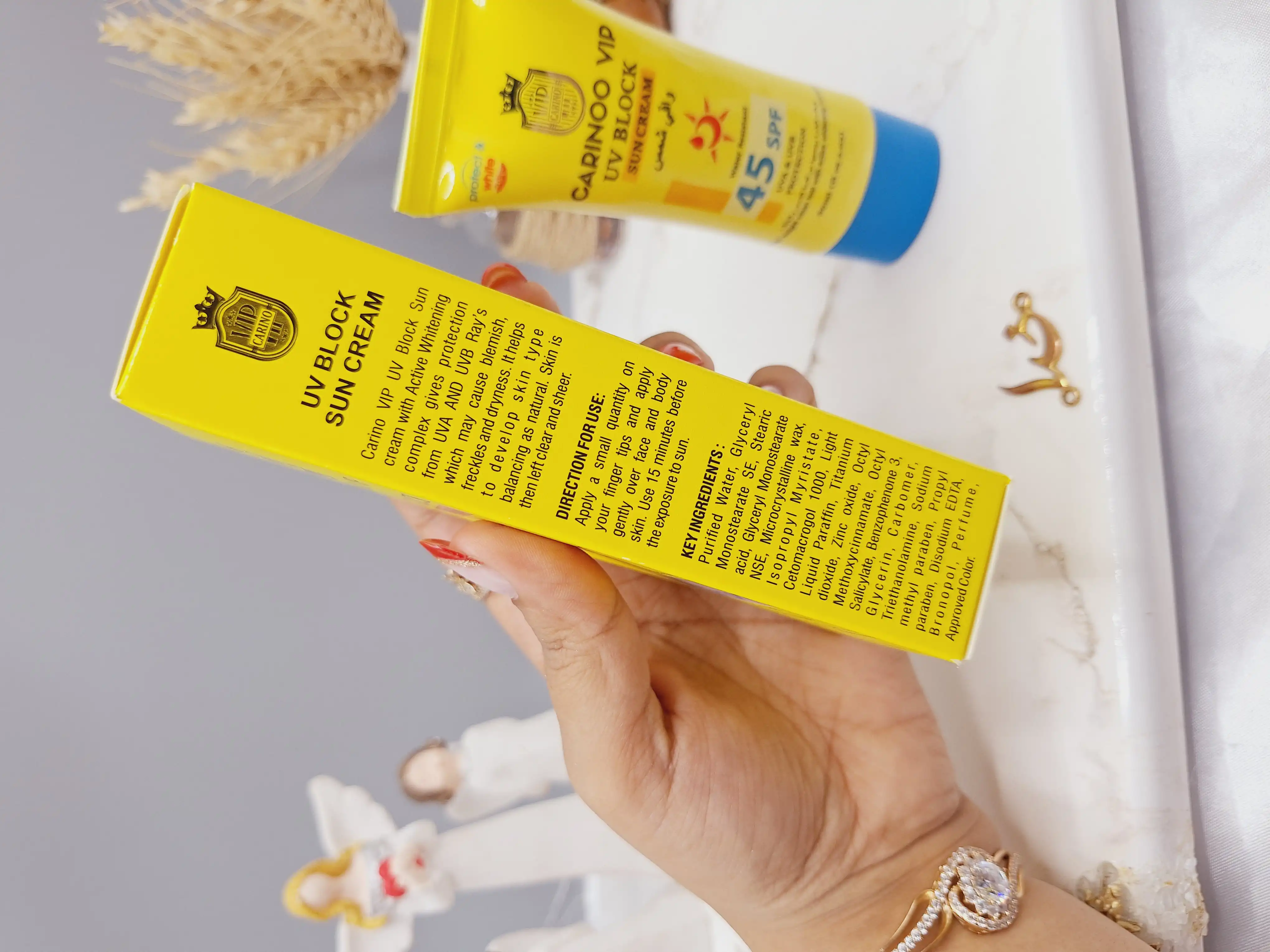کرم ضدآفتاب spf 45 برند کارینو وی ای پی CARINOO VIP کد 5108