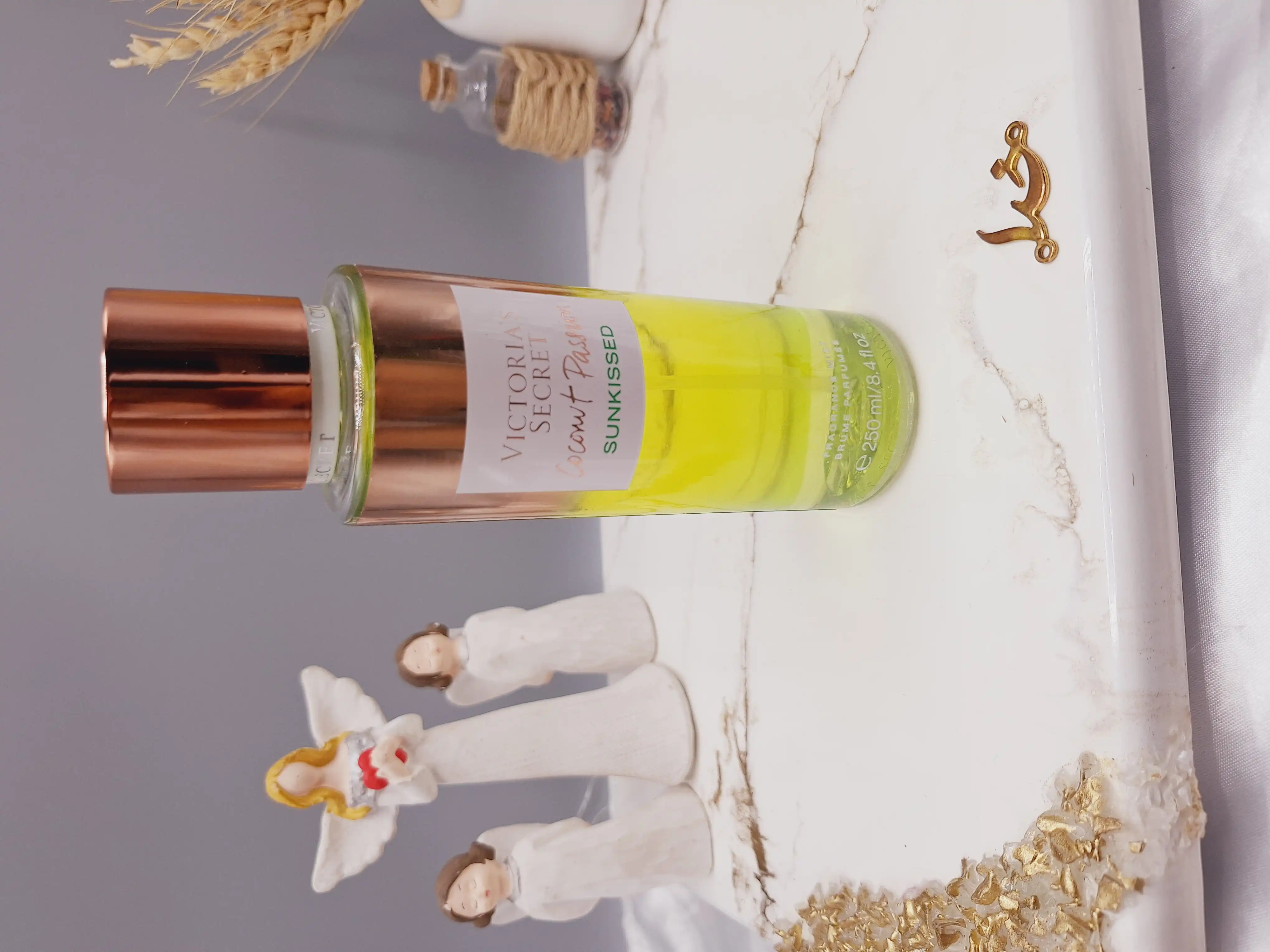 بادی اسپلش مدل Coconut Passin حجم 250 میل برند ویکتوریا سکرت