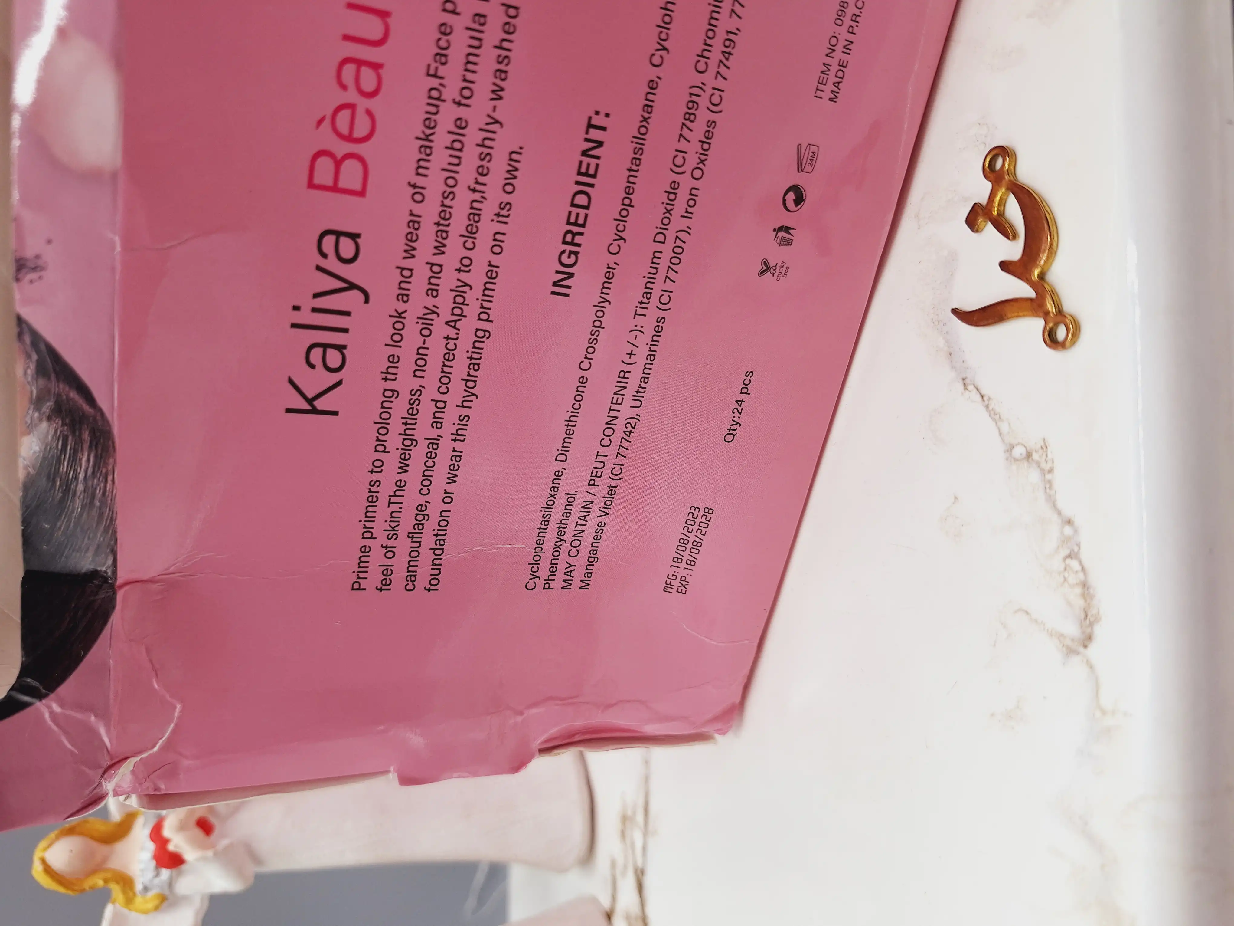 پرایمر آرایشی تیوپی طرح گل رز برند کالیا بیوتی Kalia Beauty کد 098