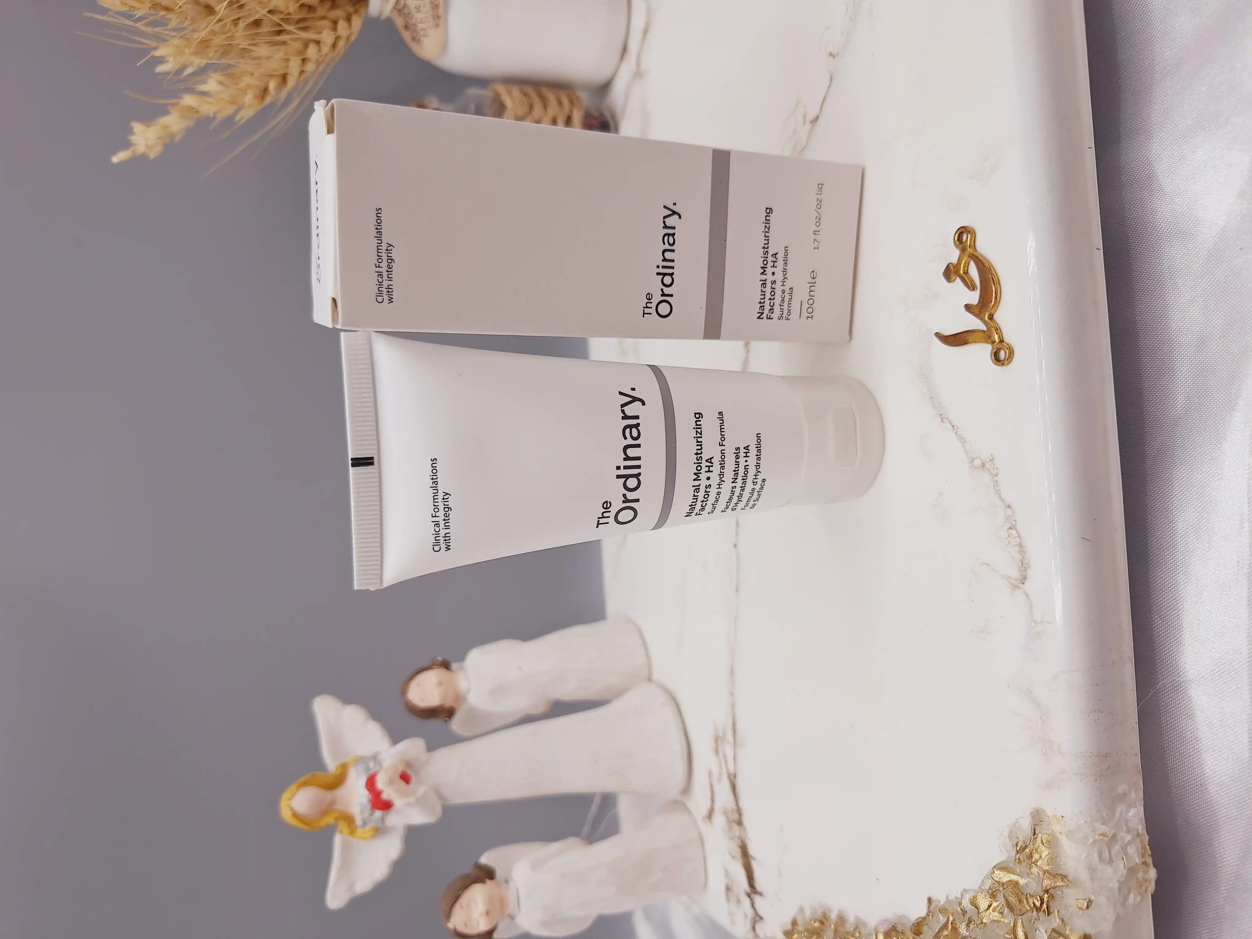 کرم مرطوب کننده و آبرسان برند اوردینری ordinary کد 8543