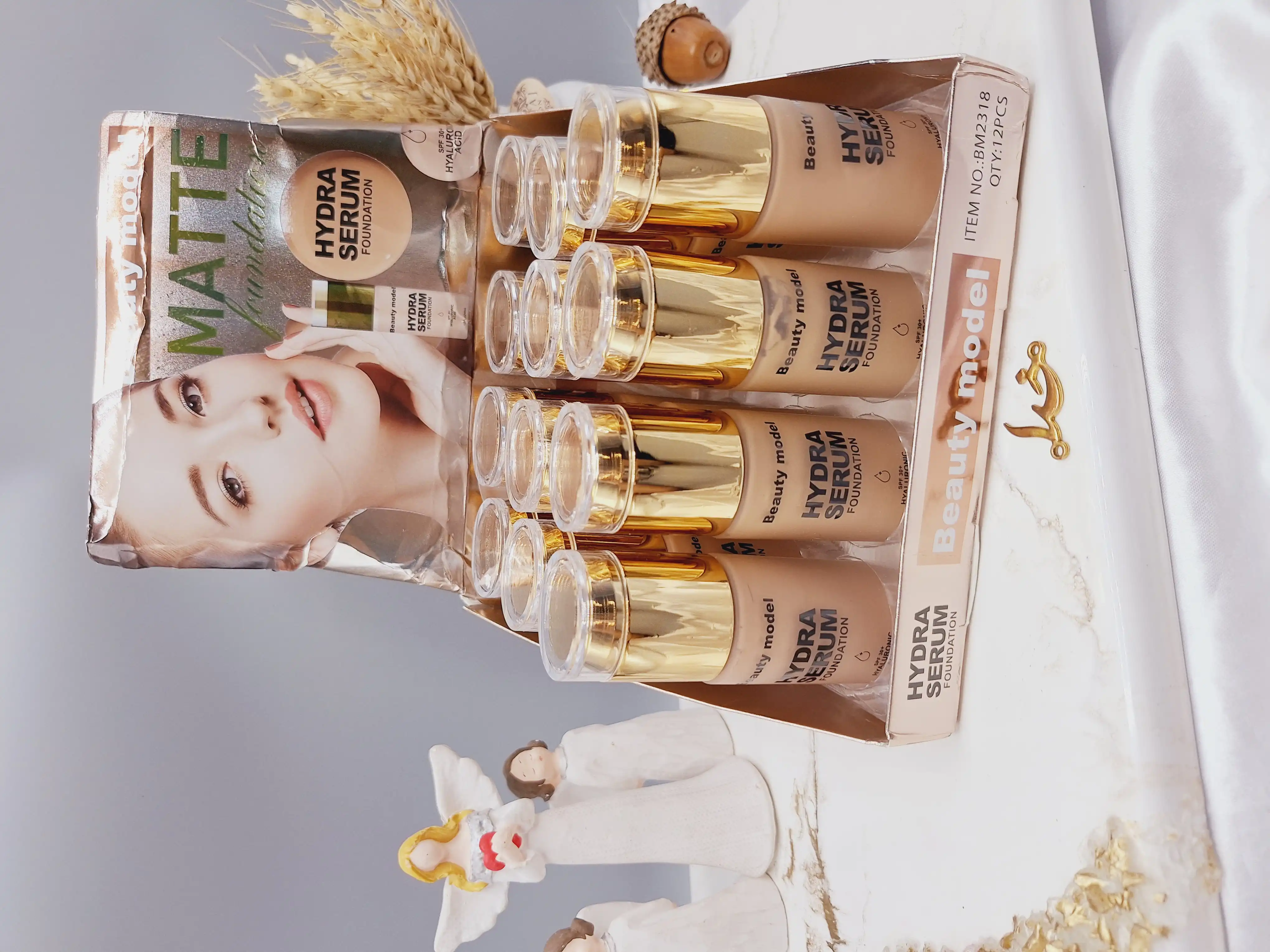 کرم پودر دارای فونداسیون مات برند Beauty model کد BM2318