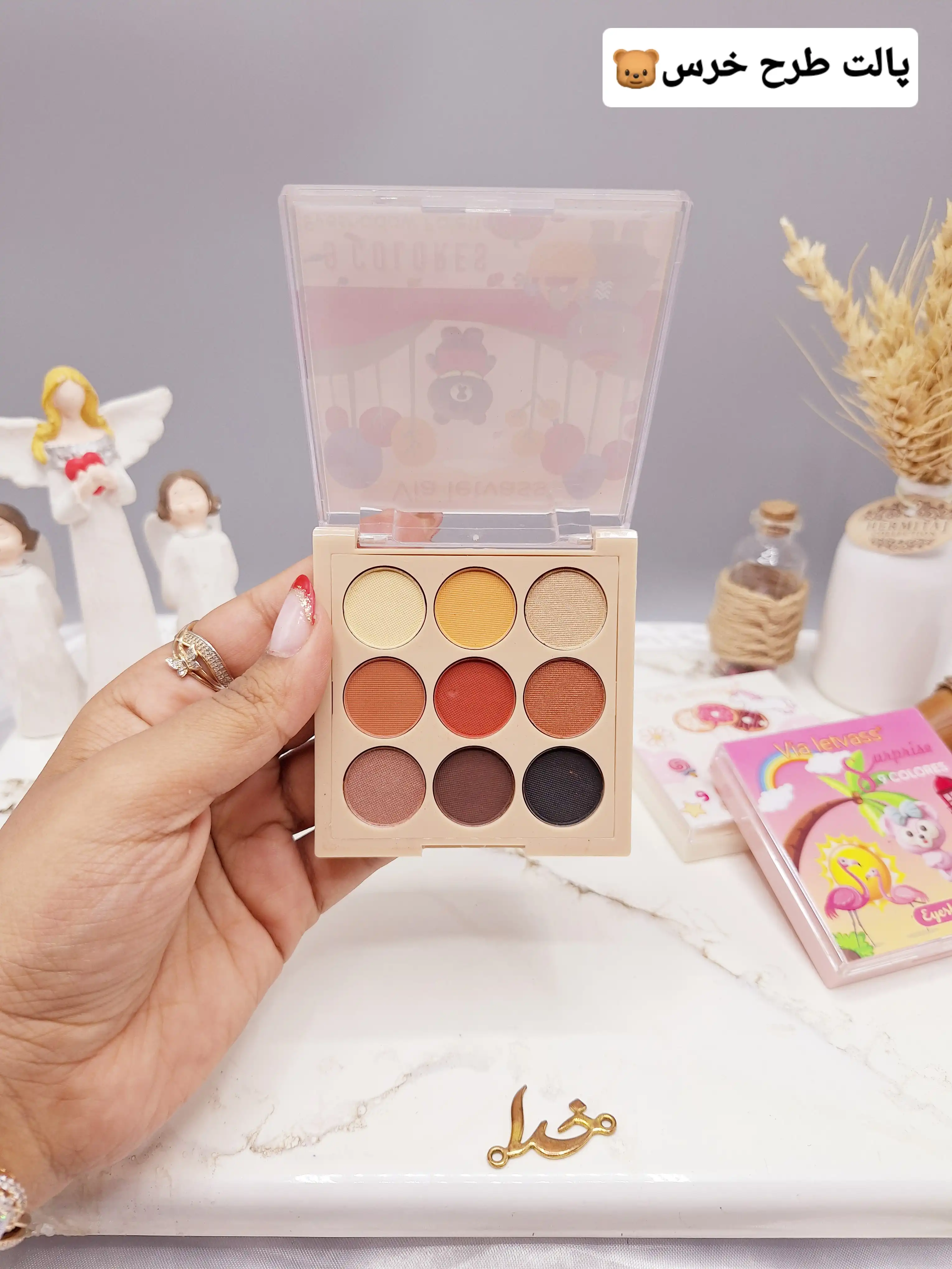 پالت رنگی تابستانه 9 رنگ طرح فانتزی شکلاتی برند Via letvass کد V_08A