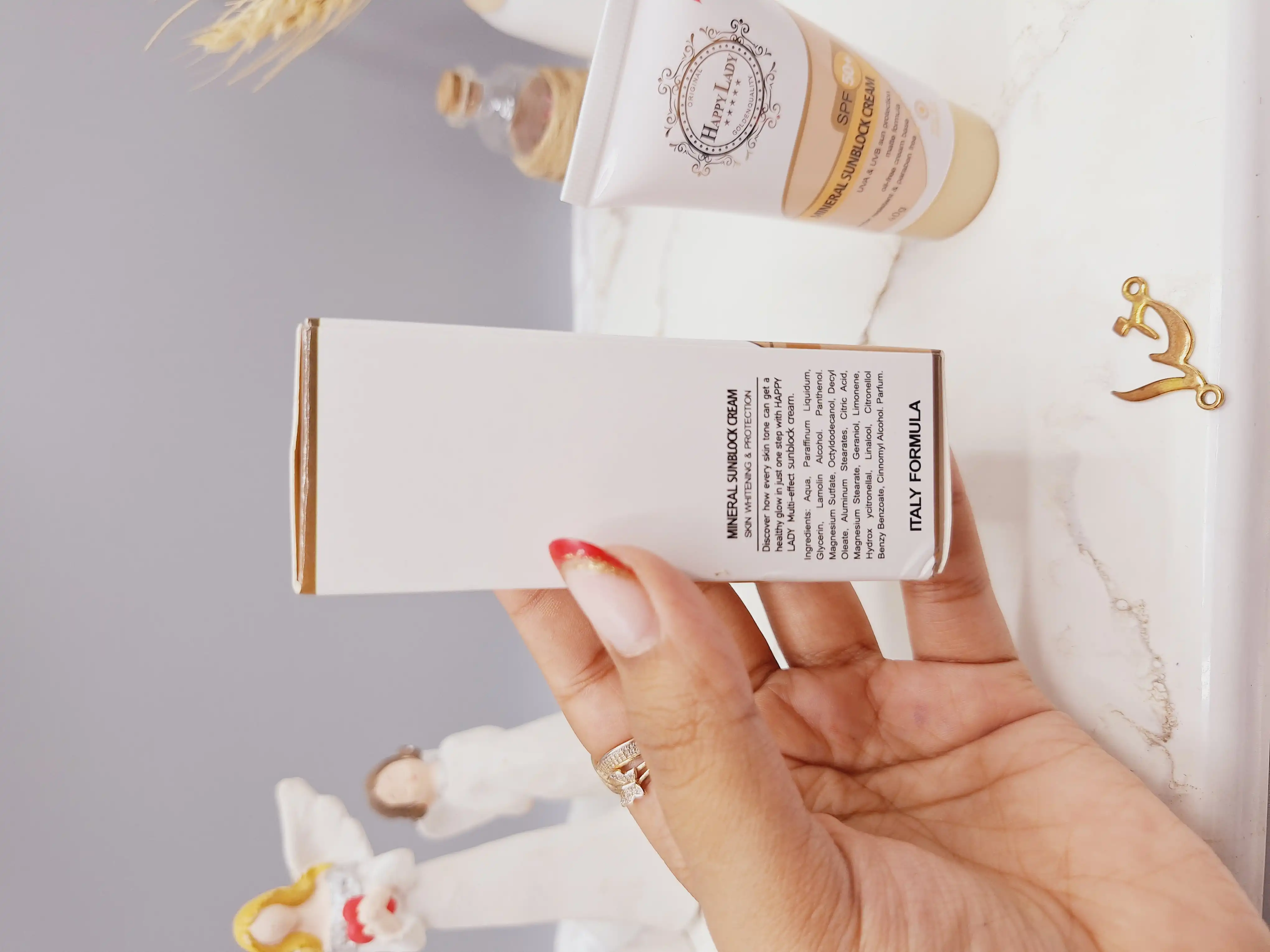 کرم ضد آفتاب ضد آب و بدون پارابن  با ‏SPF 50+‏ برند هپی لیدی HAPPY LADY کد HL_308