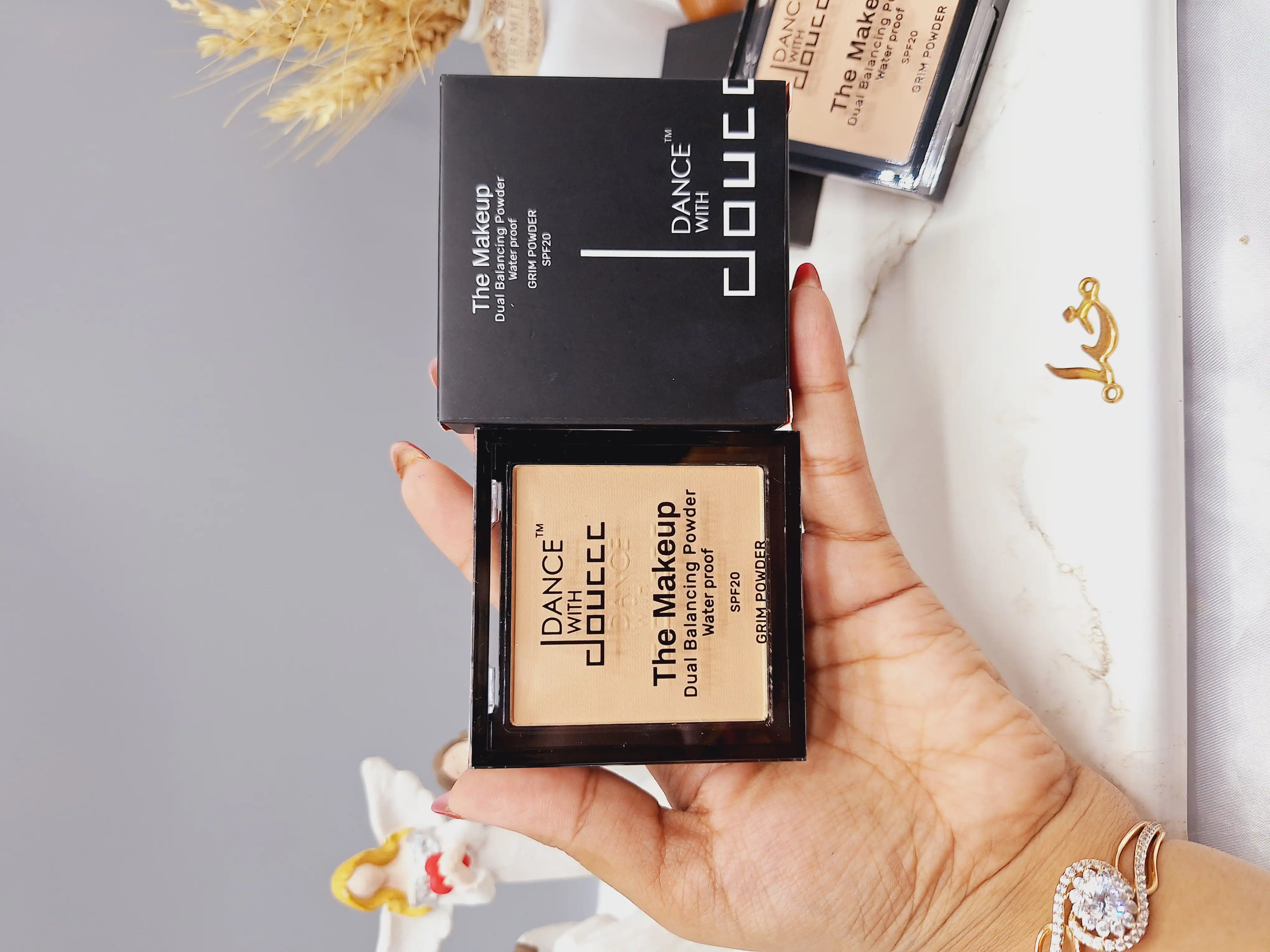 پنکک گریم و ضد آب برند دوسه Doucce کد DC726