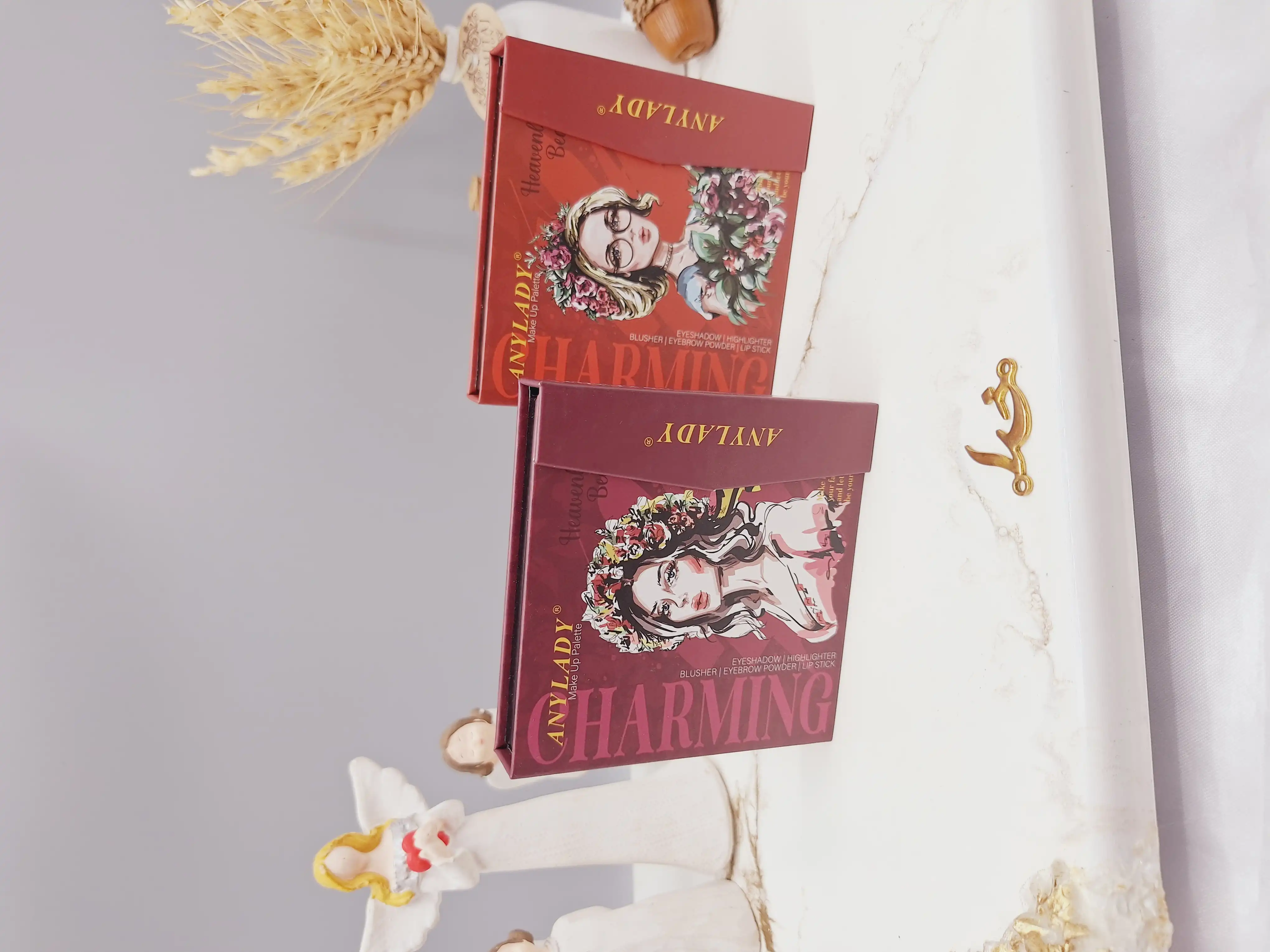 پالت سایه کوچک طرح دختر زیبا برند ANALIDI کد8658F1