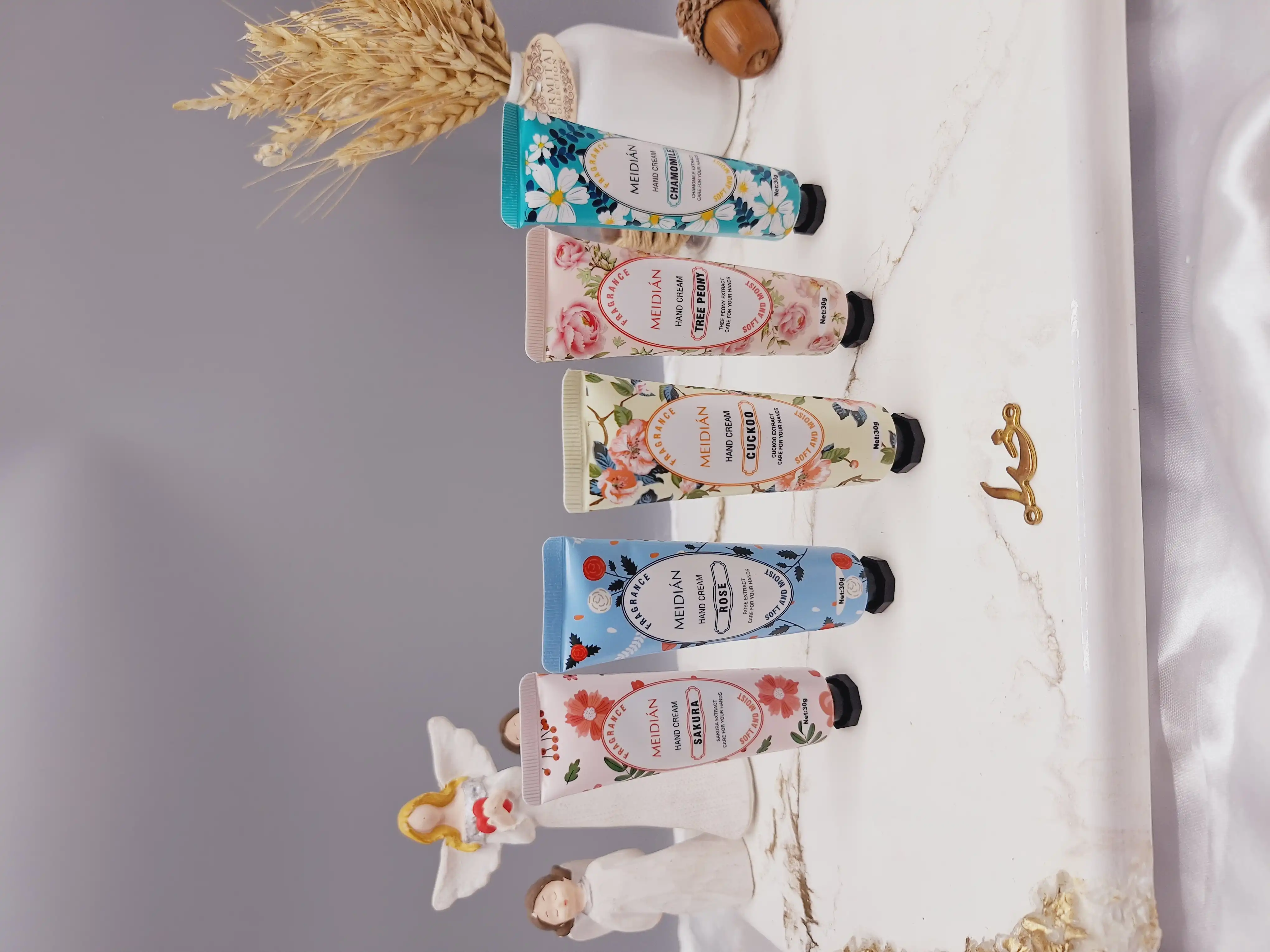 پک کرم دست حاوی اسانس های گل Meidian مدل Flower Fragrance کد 8595