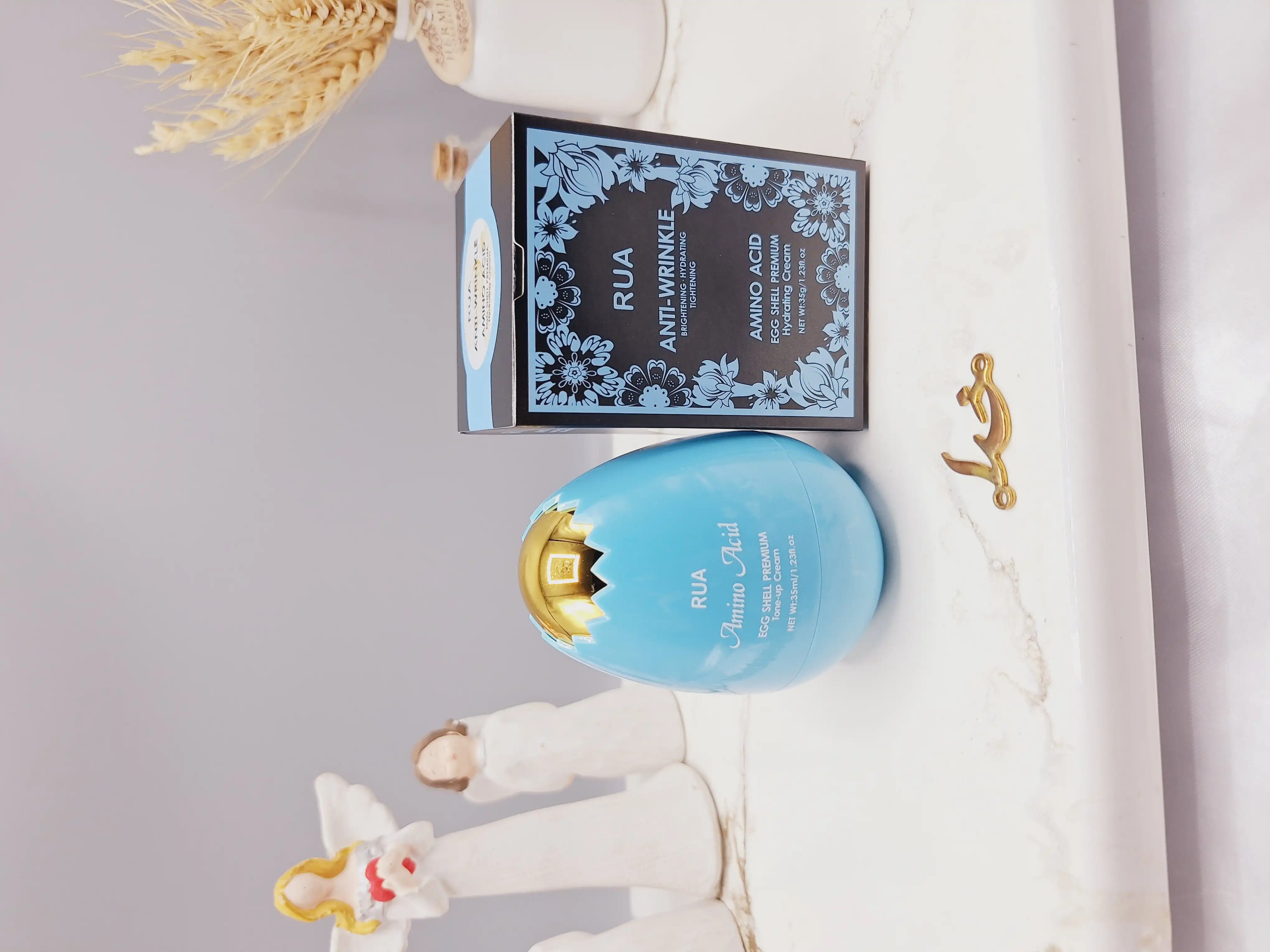 کرم ضد چروک و آبرسان پوست مدل تخم مرغی آبی برند RUA کد 60367