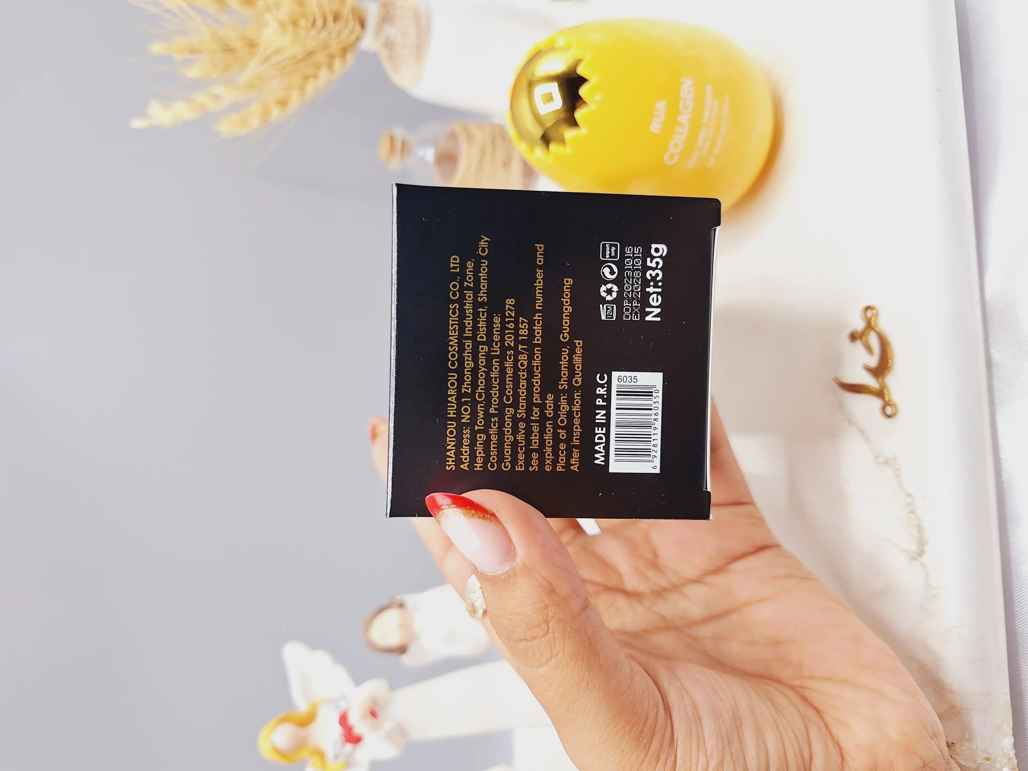 کرم ضد چروک و کلاژن ساز پوست مدل تخم مرغی زرد برند RUA کد 60350