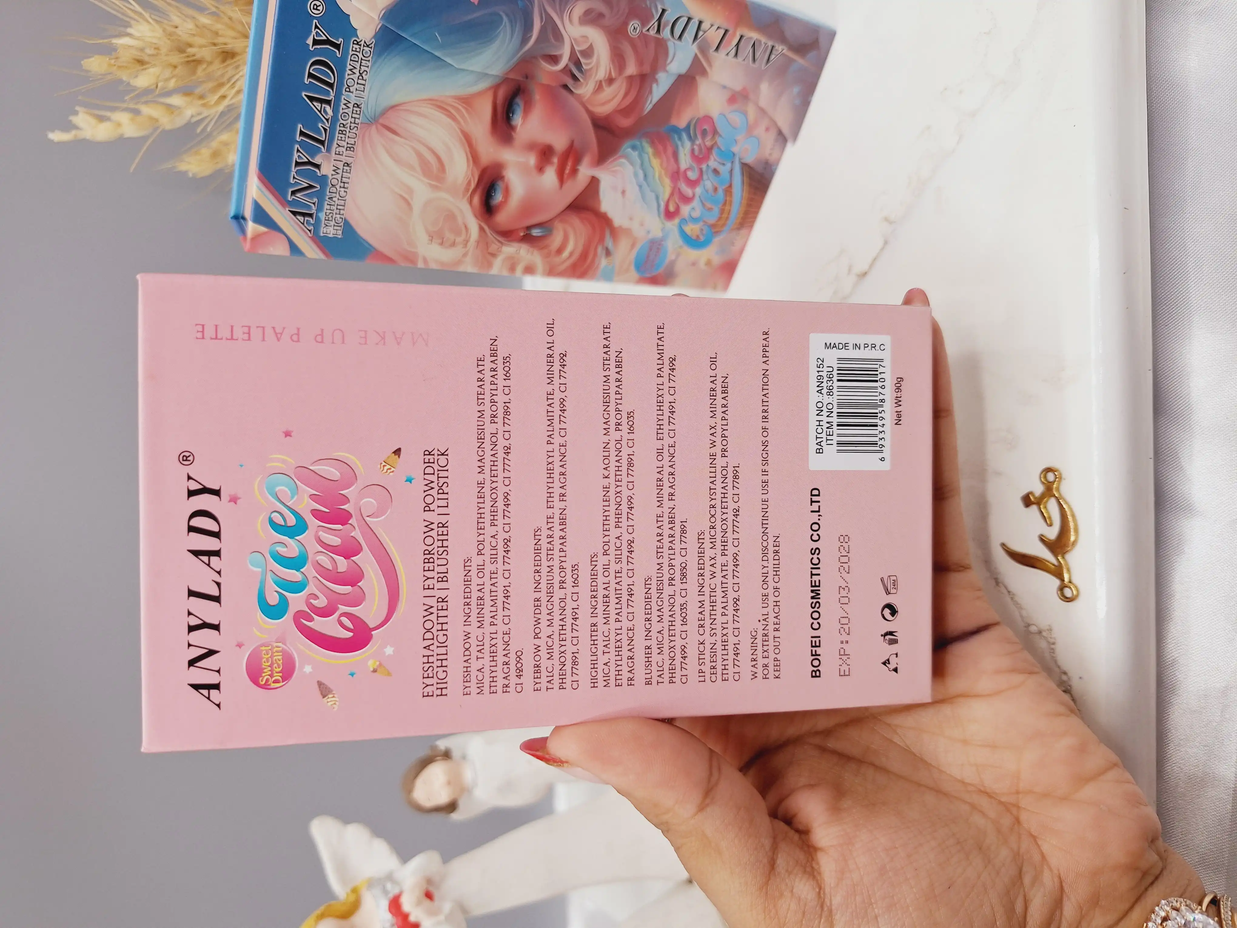 پالت سایه طرح دختر کاپ کیکی برند ANALIDI کد 8636U