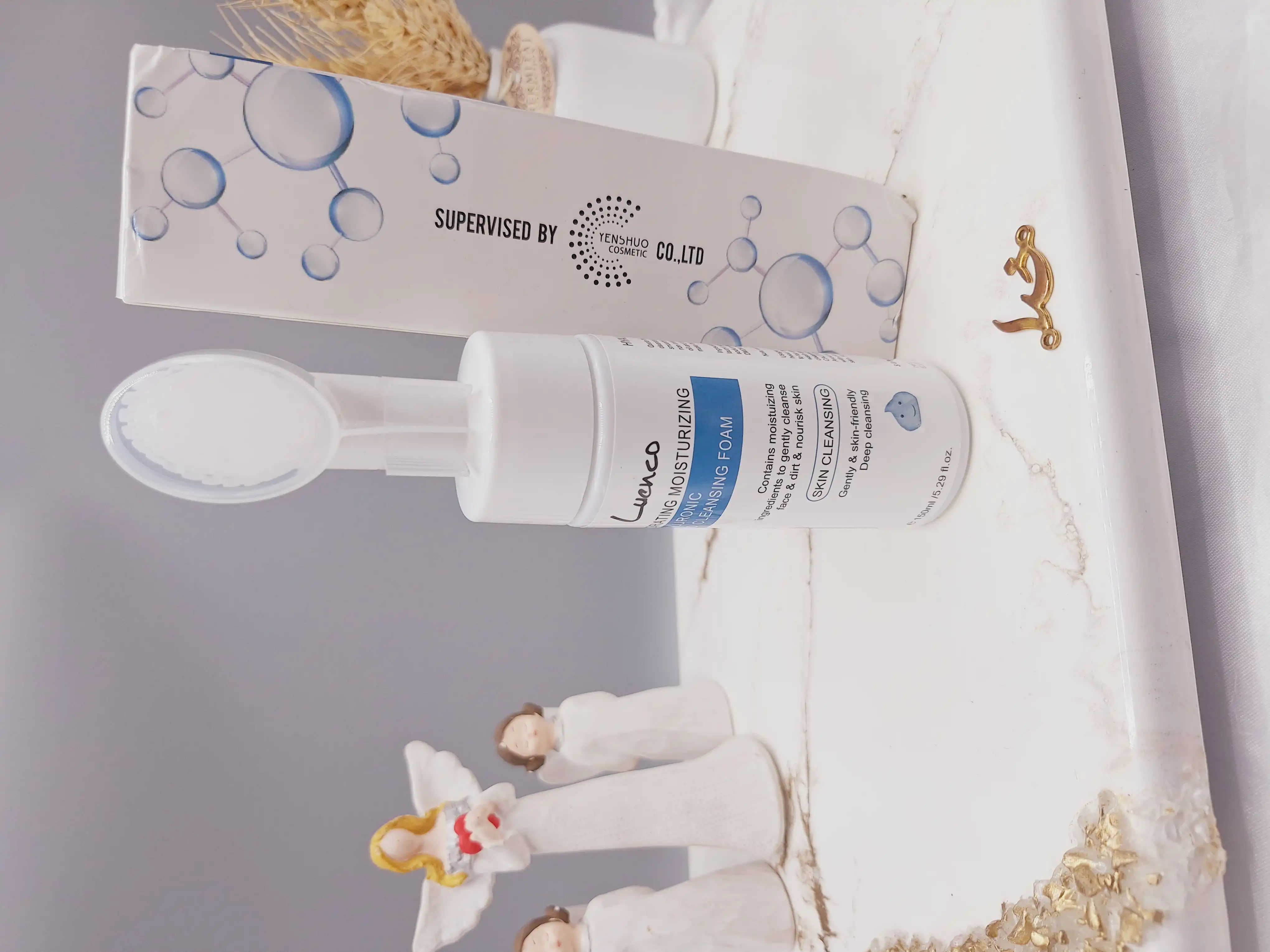 فوم شستشو کف دار صورت براش دار هیالورونیک اسید برند Luenco کد 2307_7