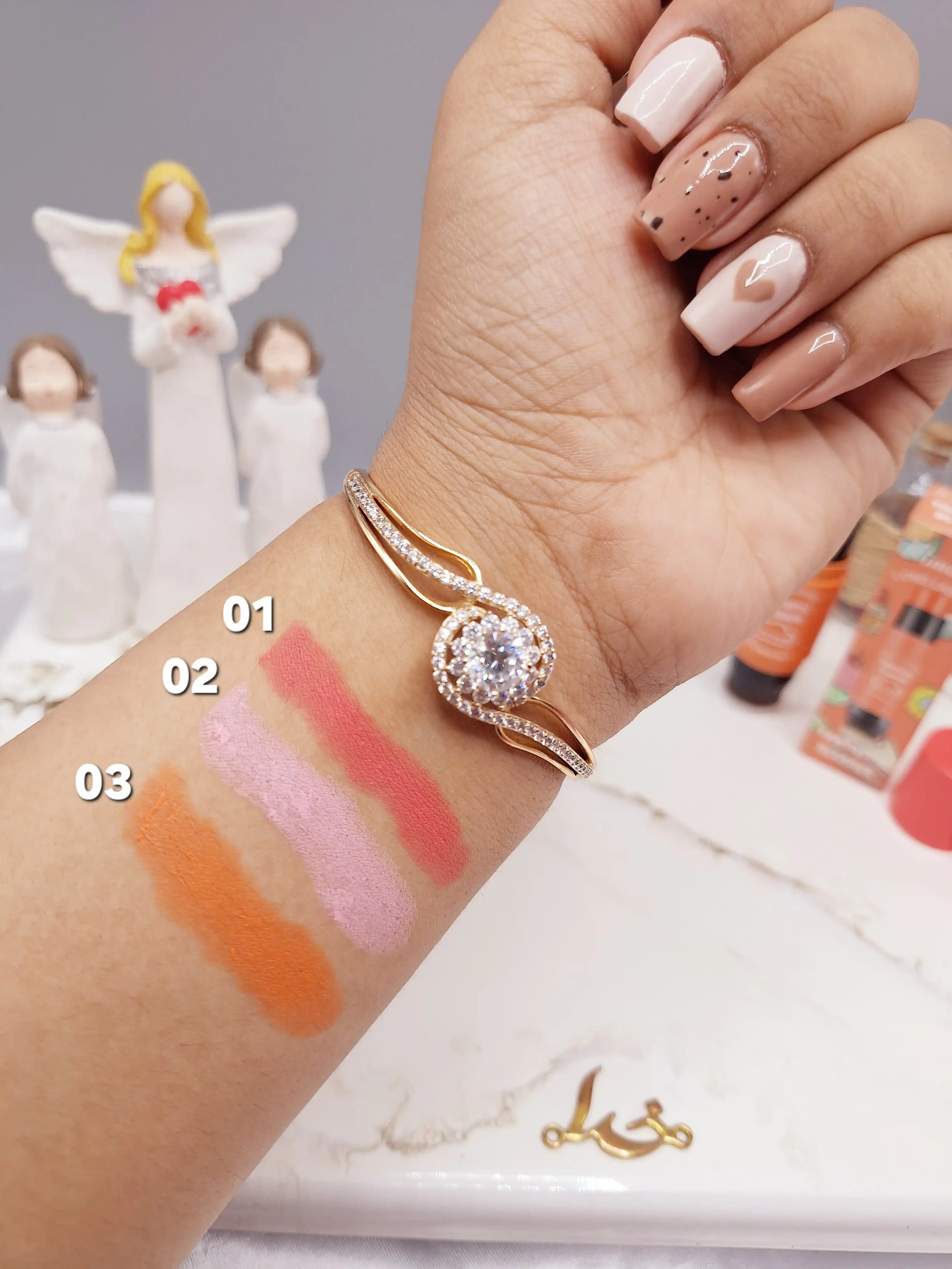 رژ گونه استیکی پرطرفدار با سر براش مخصوص برند ریمکو کد R1405