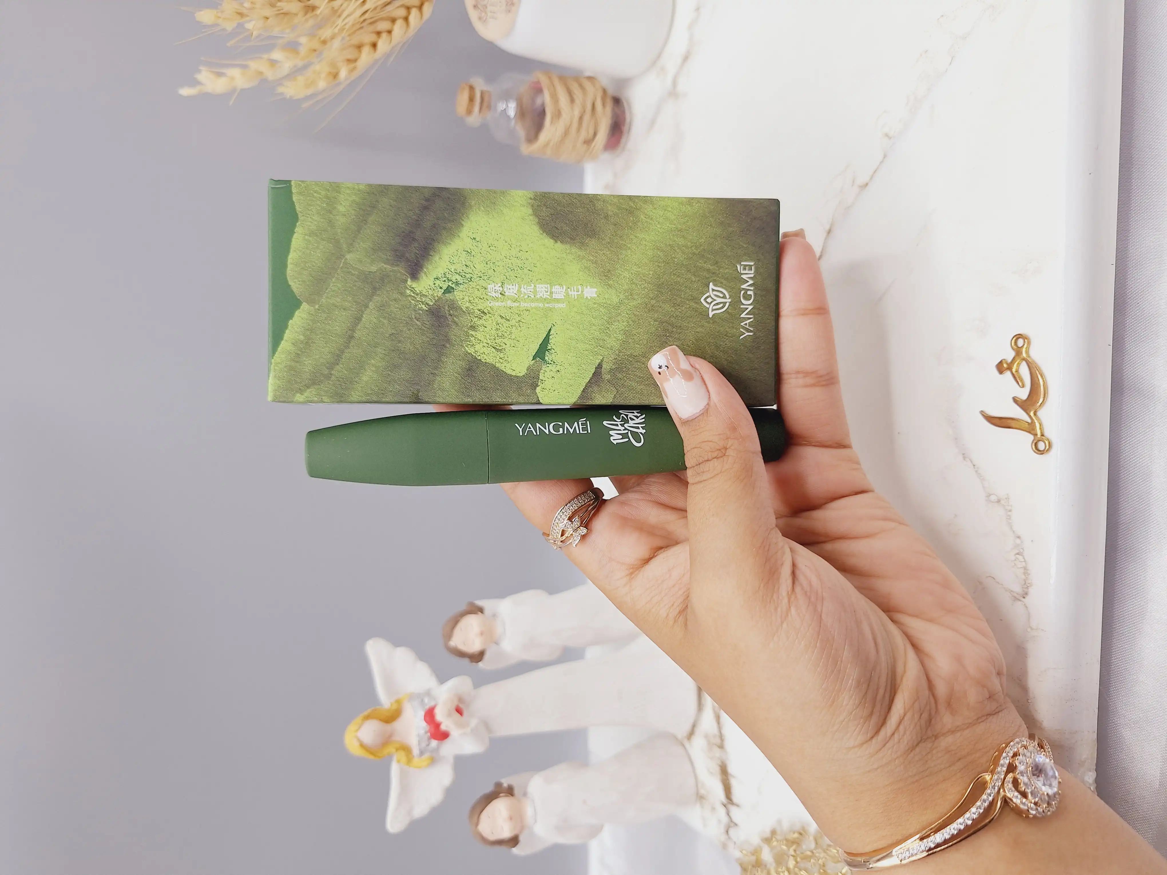 ریمل چشم ابریشمی برند یانگومی YANGMEI کارتن سبز کد 9490