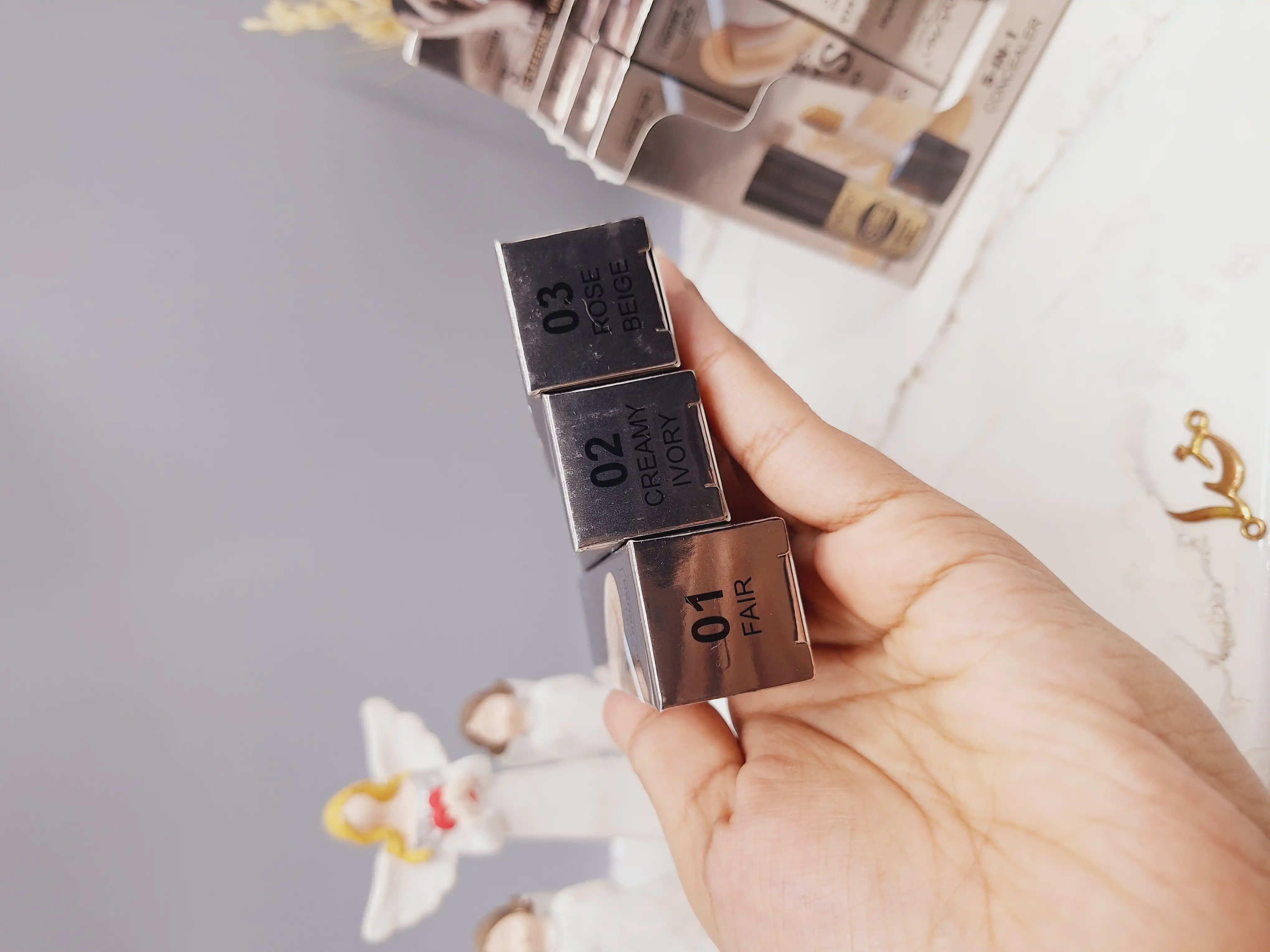 کانسيلر آرت اسکین مدل کافئین و ویتامین C‏ کد 8200