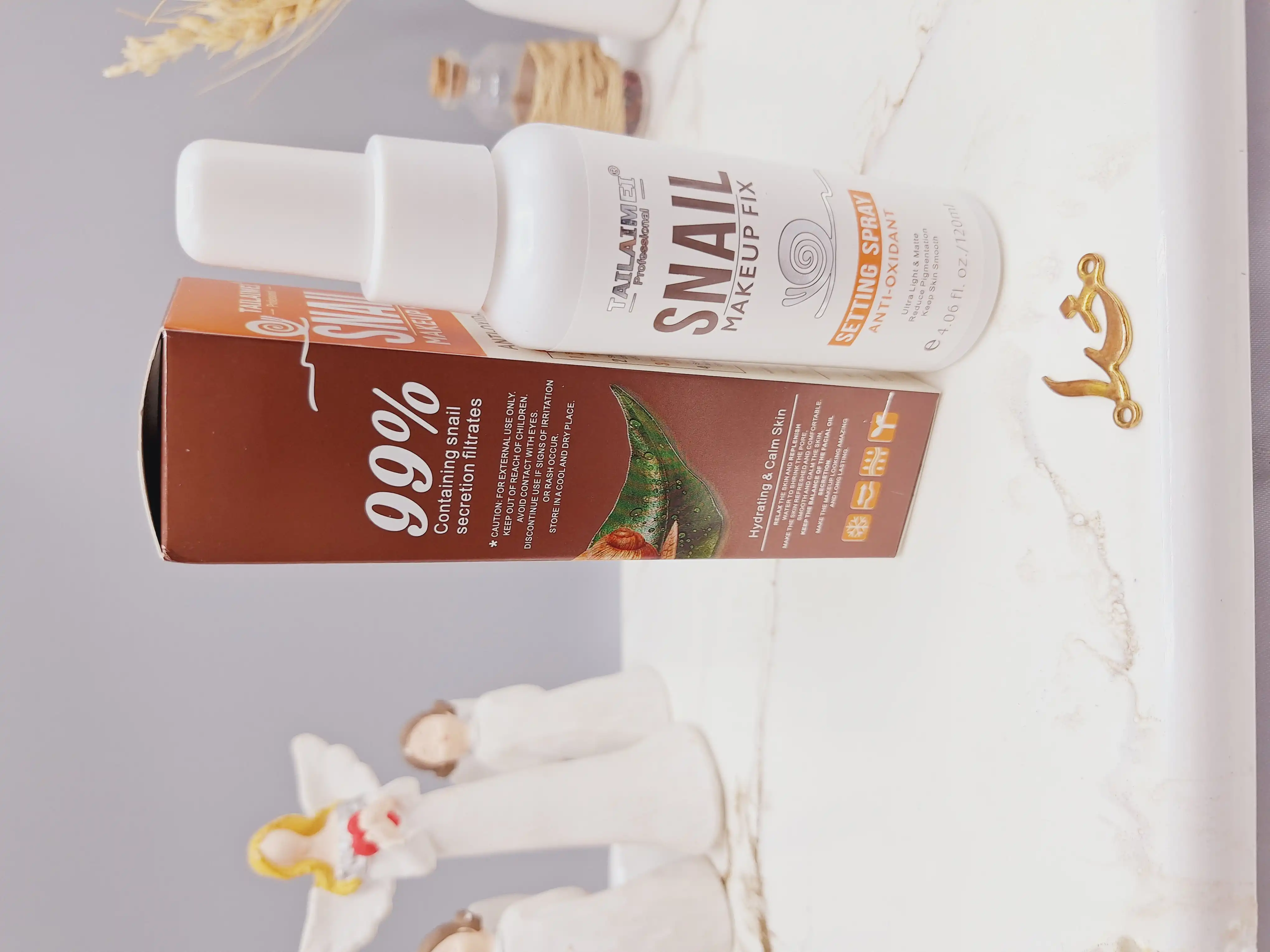 اسپری فیکس میکاپ کاملا سبک و مات برند تایلامی TAILAIMEI کد SS041