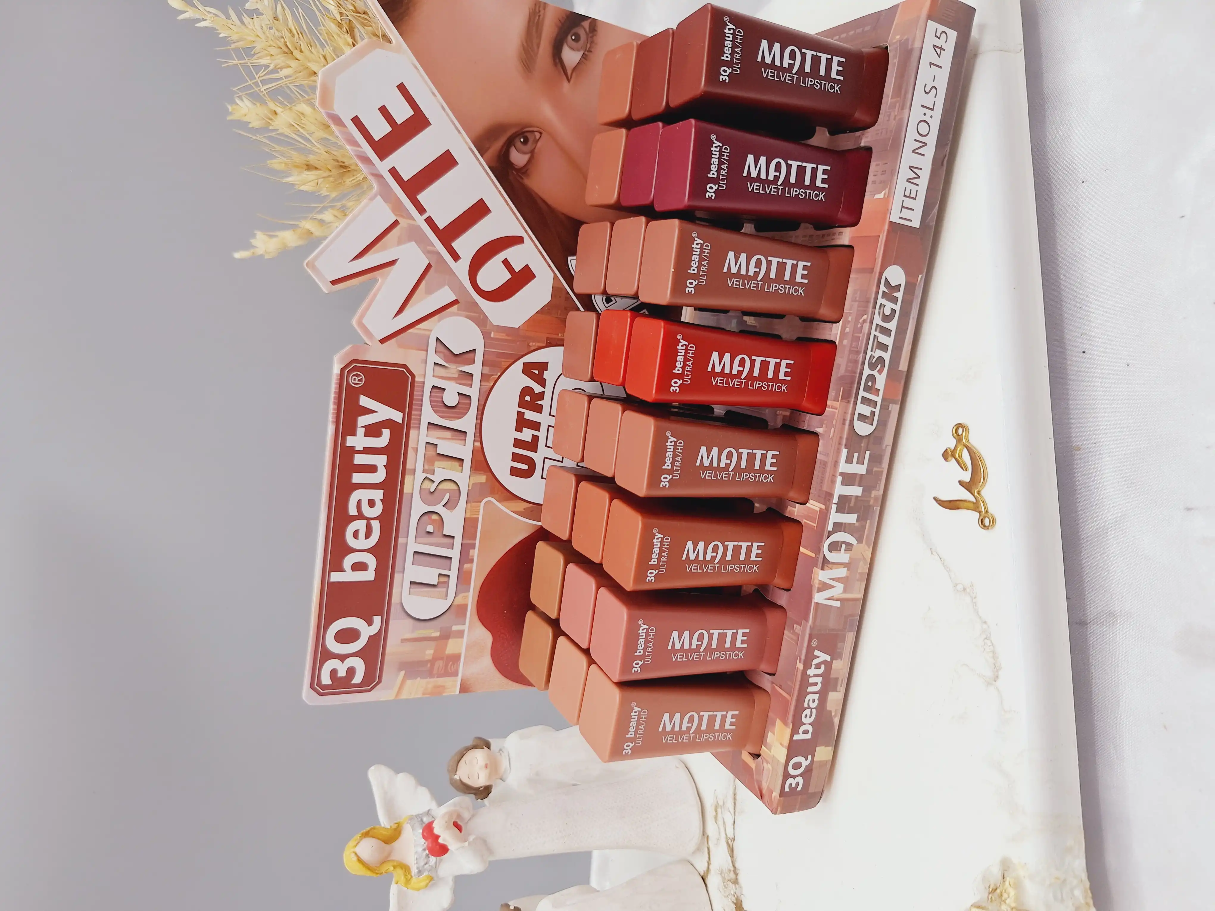 پک 8 تایی رژ جامد پرطرفدار برند 3Q beauty کد LS-145