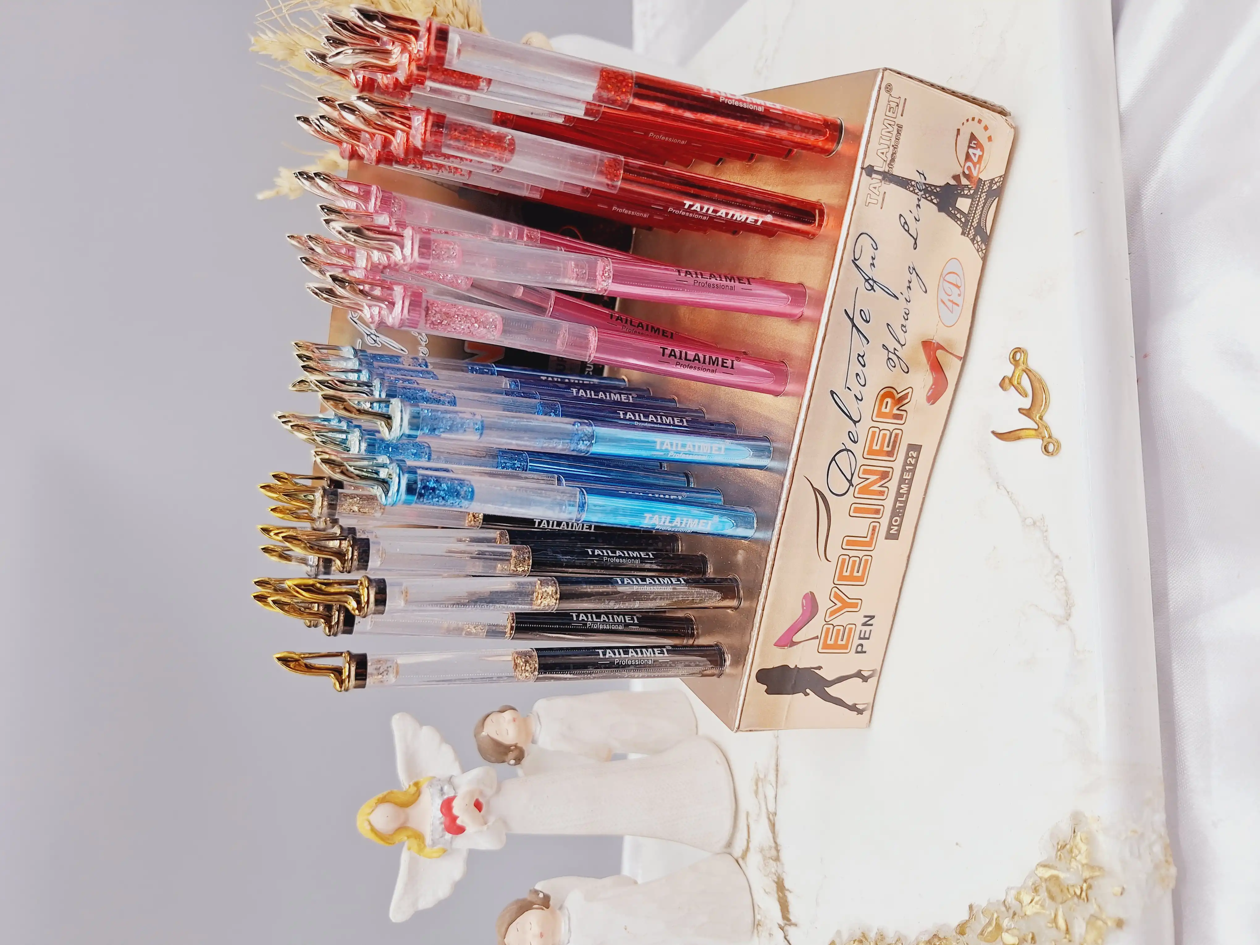 خط چشم حرفه ای ماژیکی طرح کفش برند تایلامی اورجینال E122