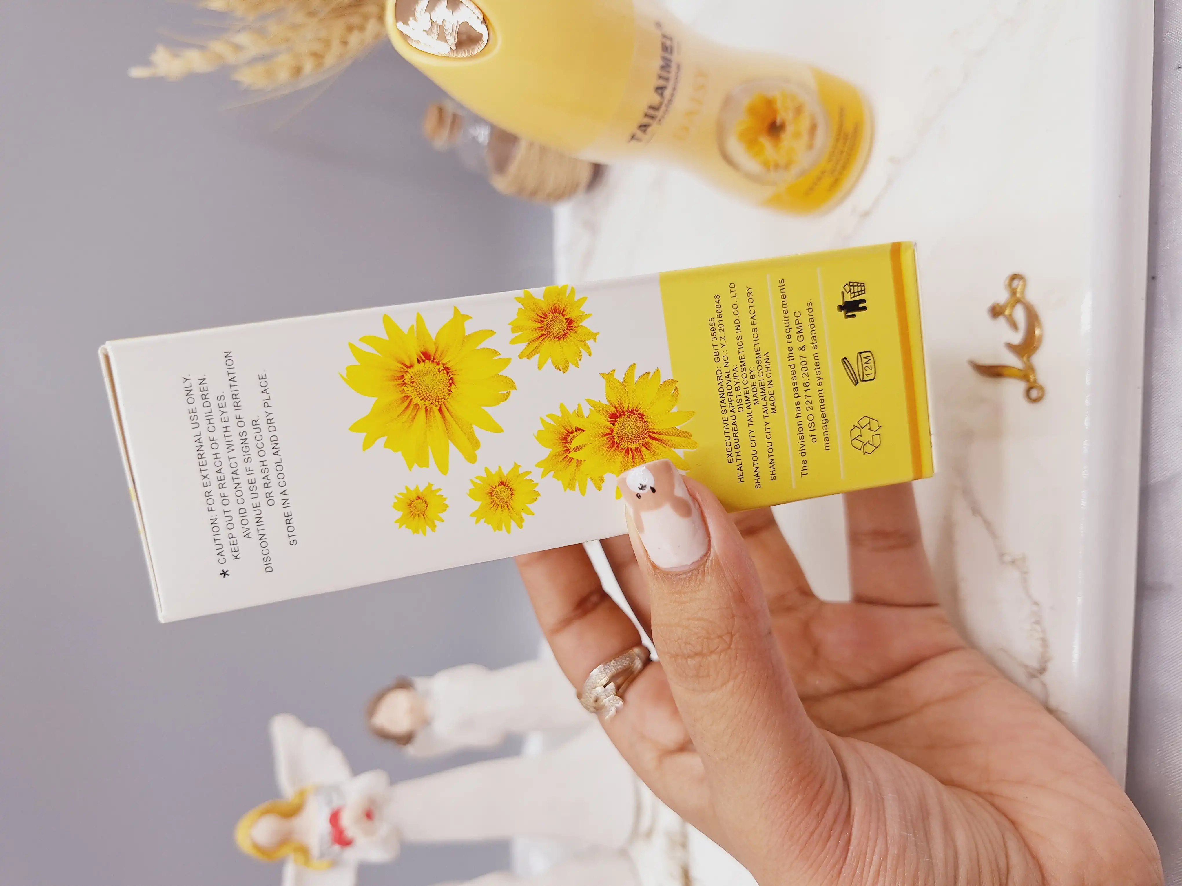 مام ضد تعریق محافظت کننده 24ساعته (گل زرد) برند ‏TAILAIME‏کد TLM_H049