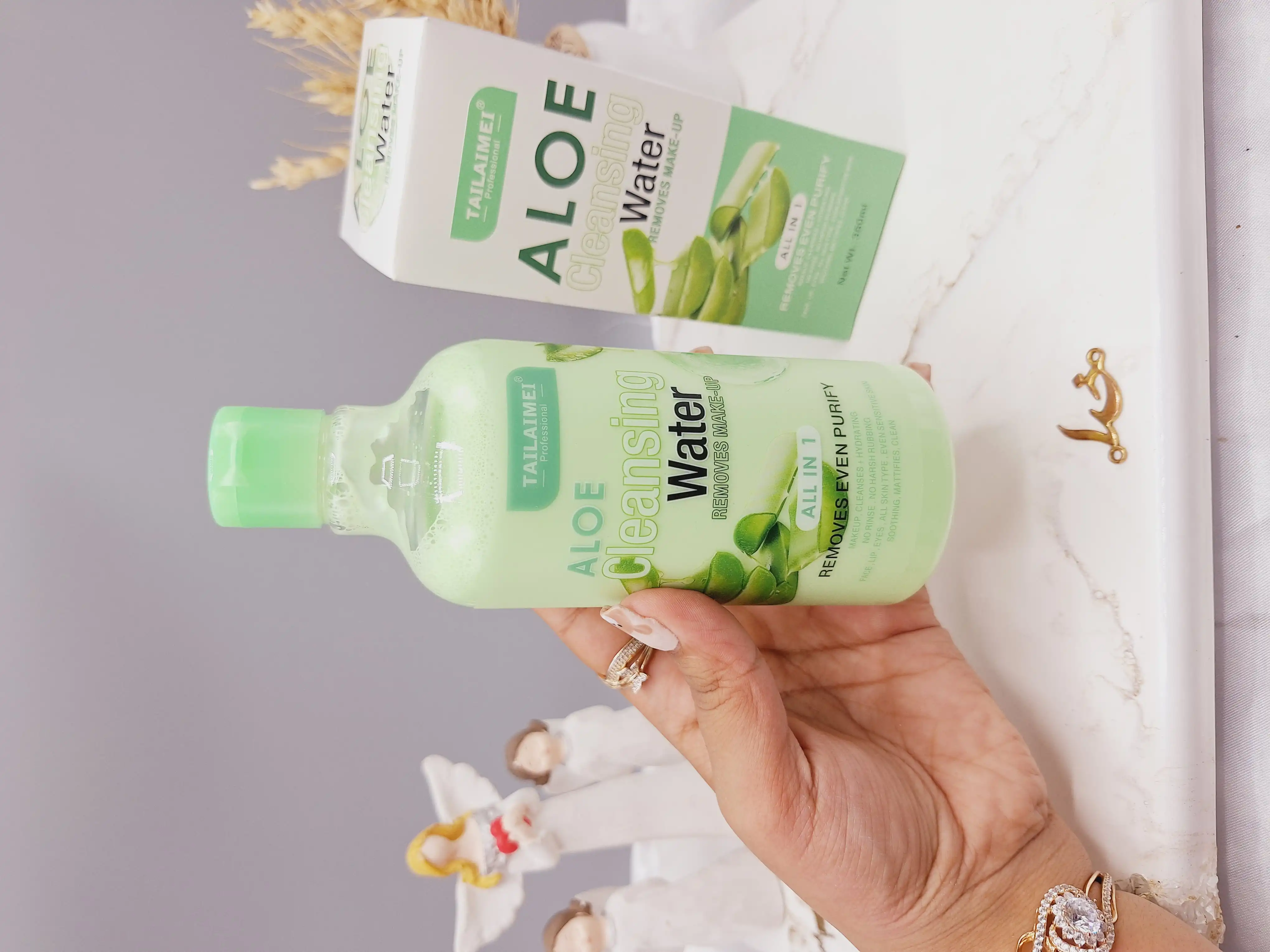 محلول آرایش پاک کن دو فاز آلوئه ورا تایلامی TAILAIMEI کد R013