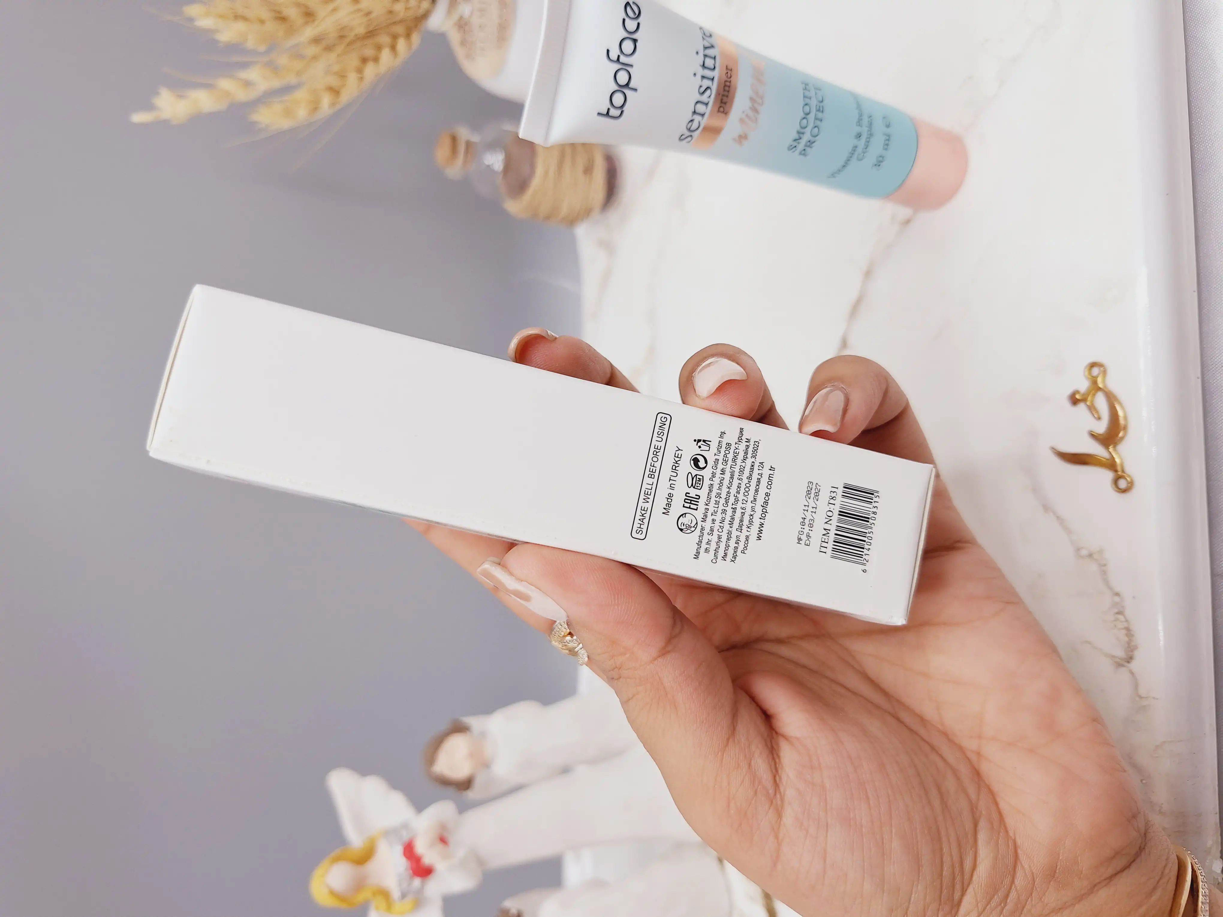 پرایمر رنگی مناسب پوست حساس جوش و آکنه برند تاپ فیس topface کدT831