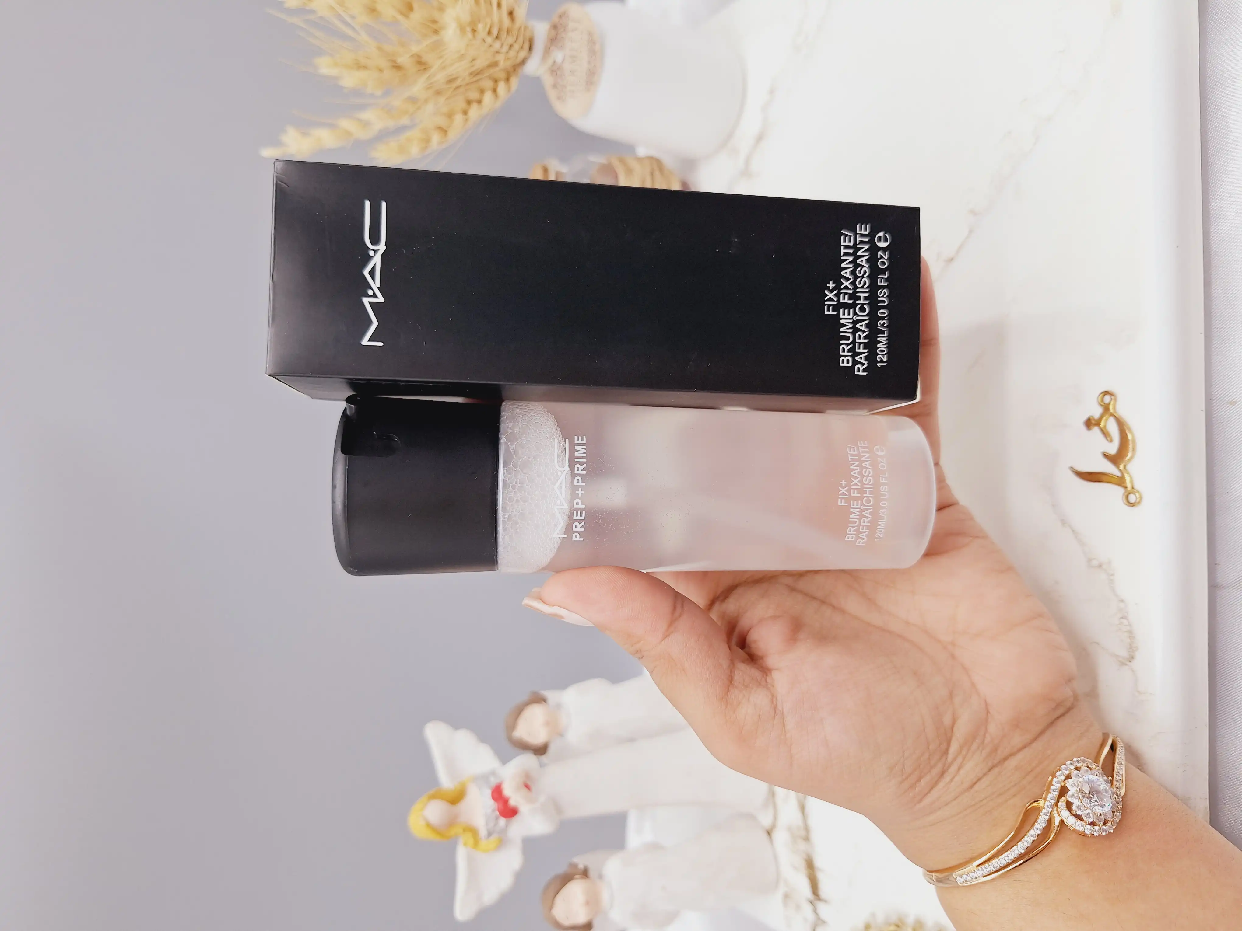 اسپری فیکس باکیفیت