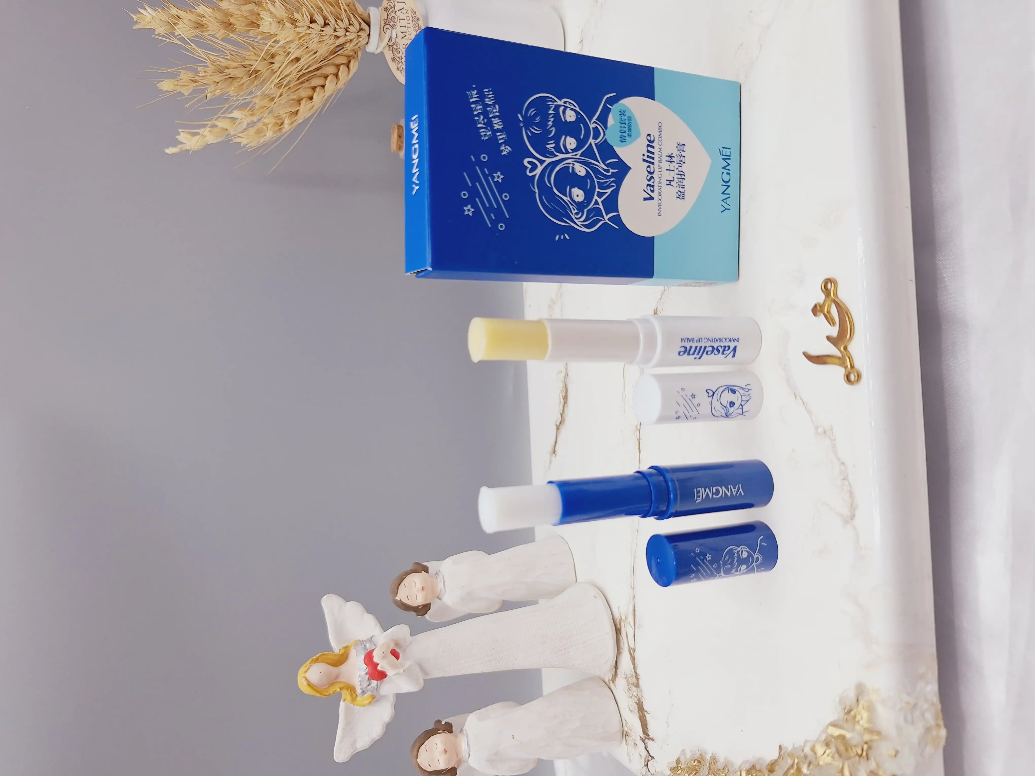 بالم لب عاشقانه برندیانگمی YANGMEI کد0478