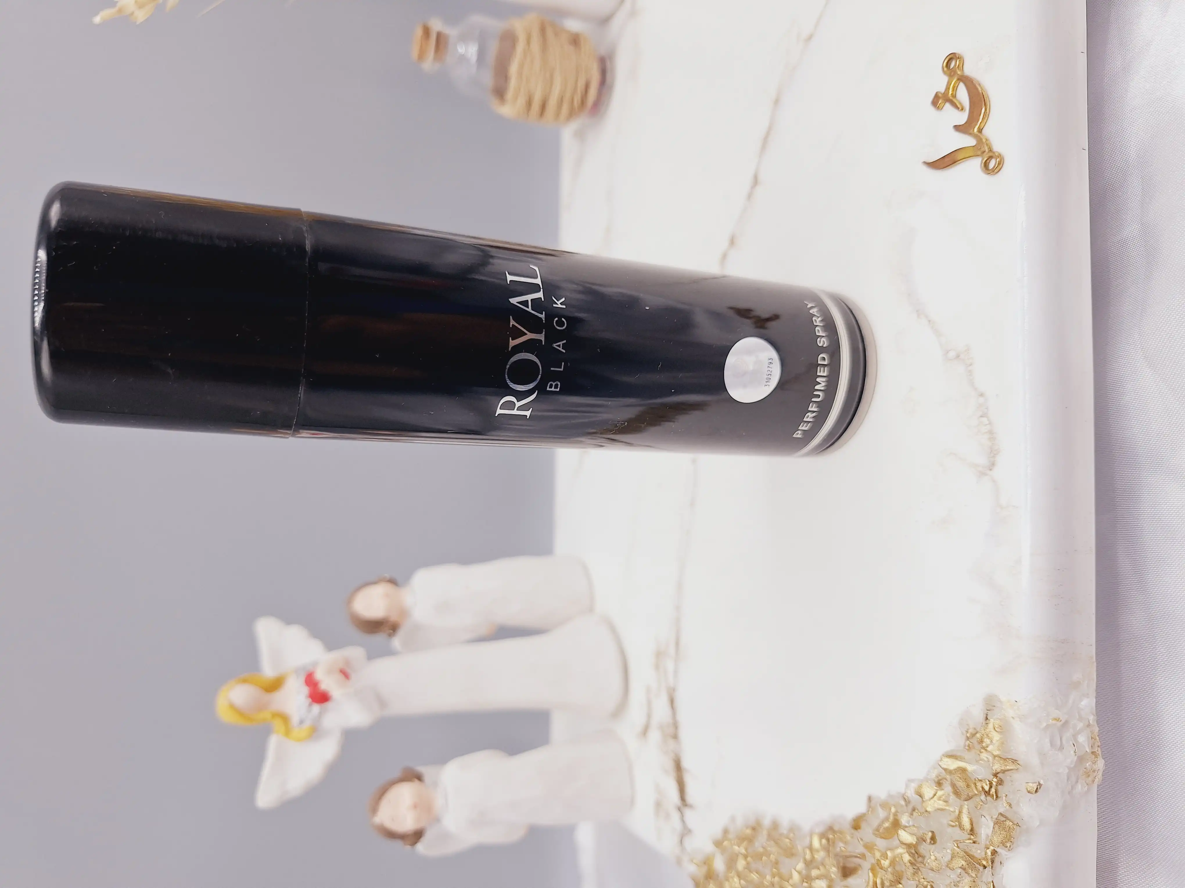 اسپری خوشبو کننده 150ml مدل ROYAL BLACK اماراتی کد 2715