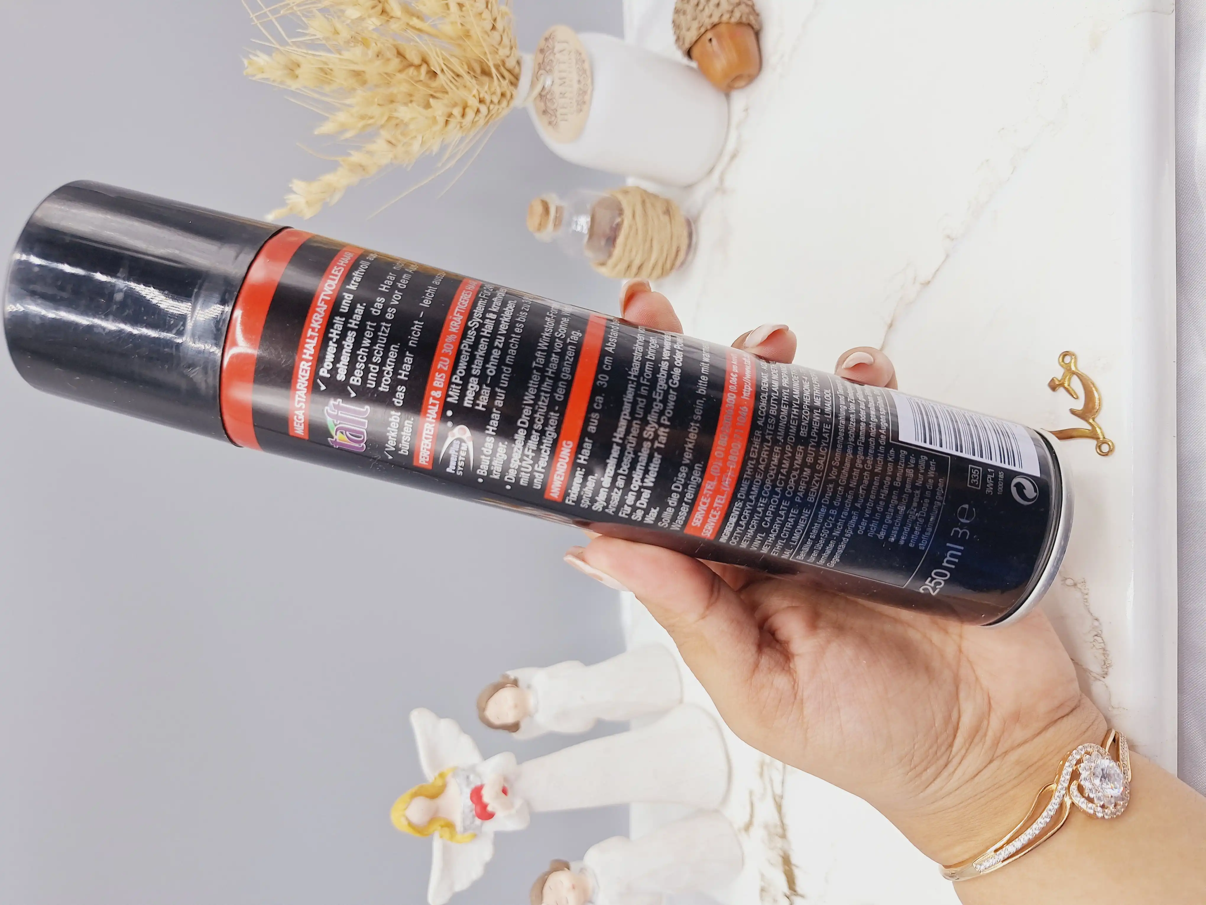 اسپری حالت دهنده سالنی فوق قوی درجه 14 حجم 250ml میل سایز متوسط طرح سه