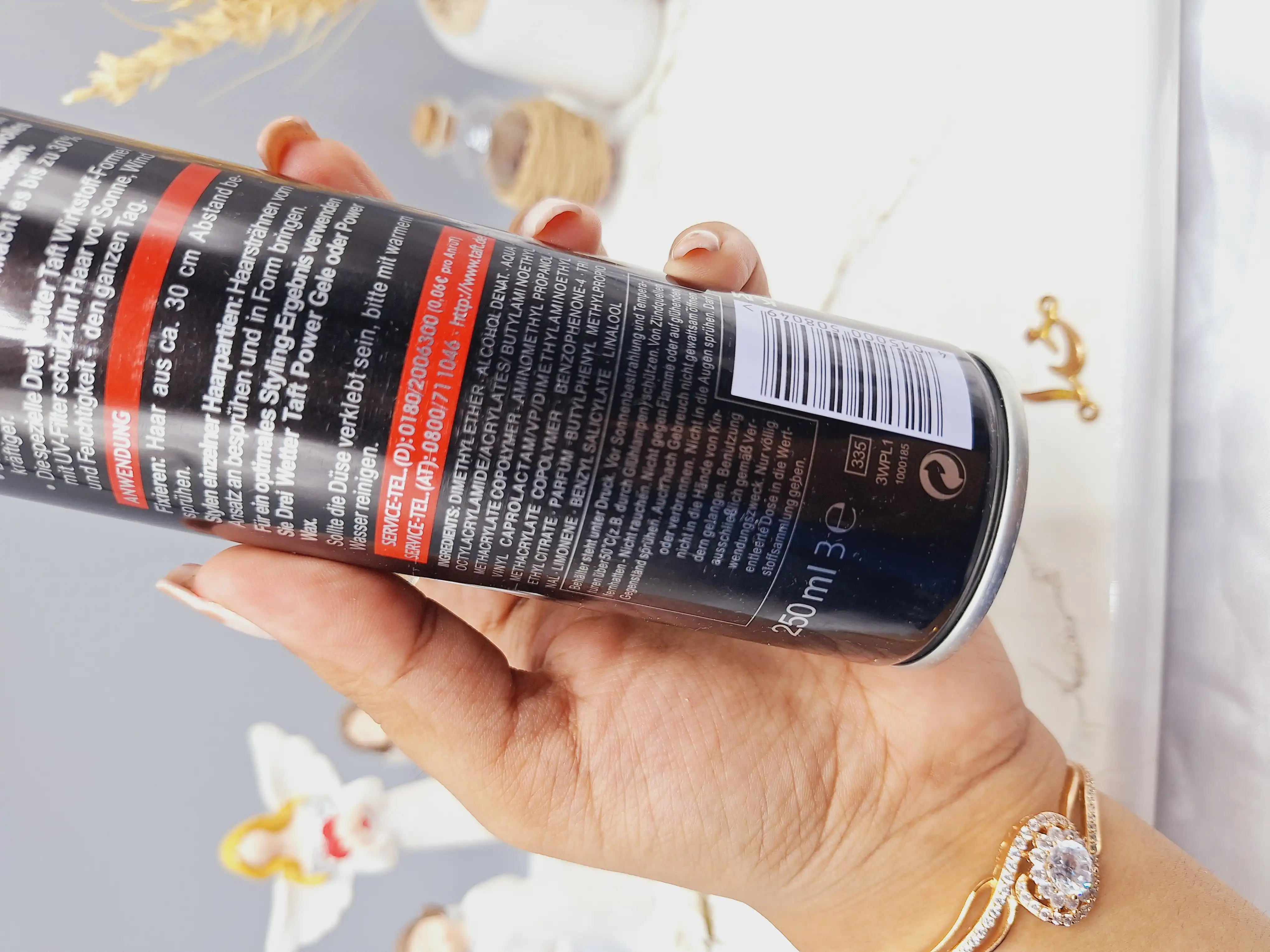 اسپری حالت دهنده سالنی فوق قوی درجه 14 حجم 250ml میل سایز متوسط طرح سه