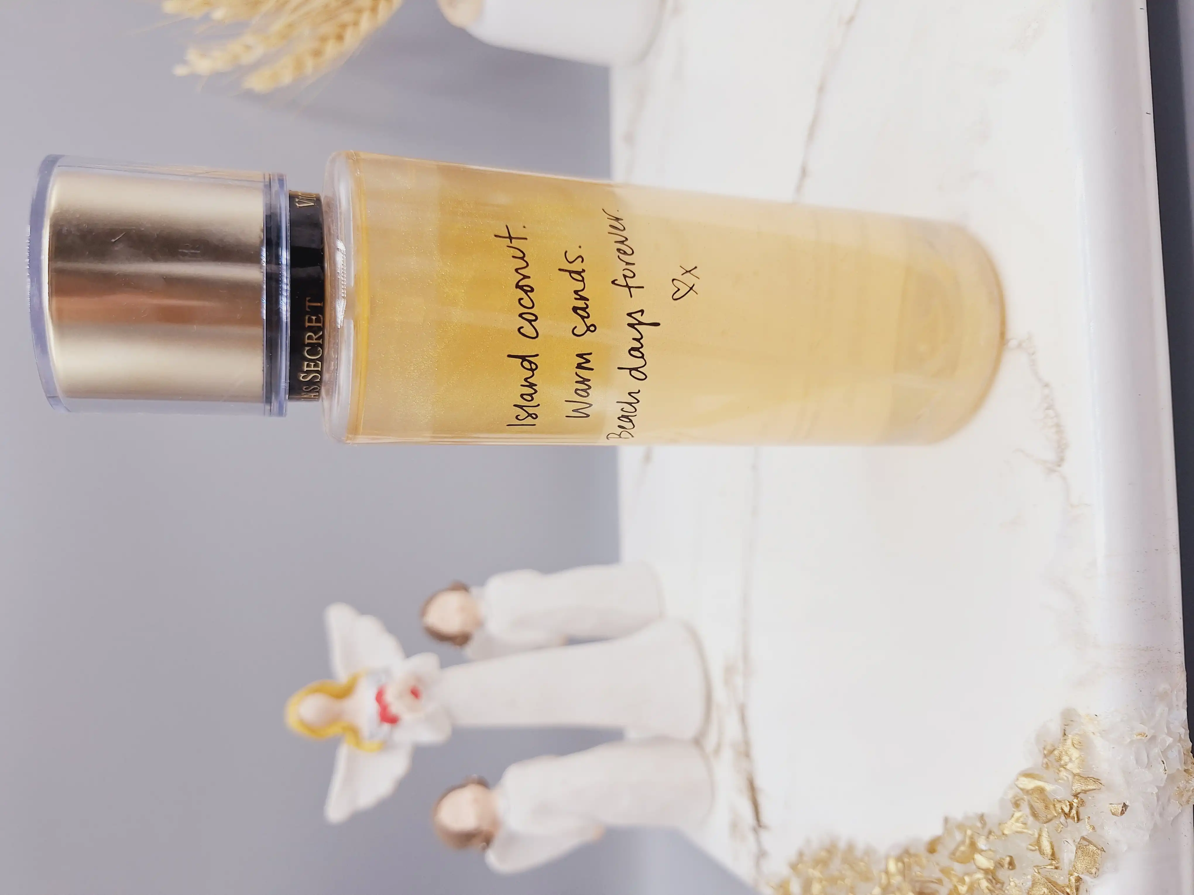 بادی اسپلش 250 ml ویکتوریا سکرت مدل Coconut Passion اورجینال