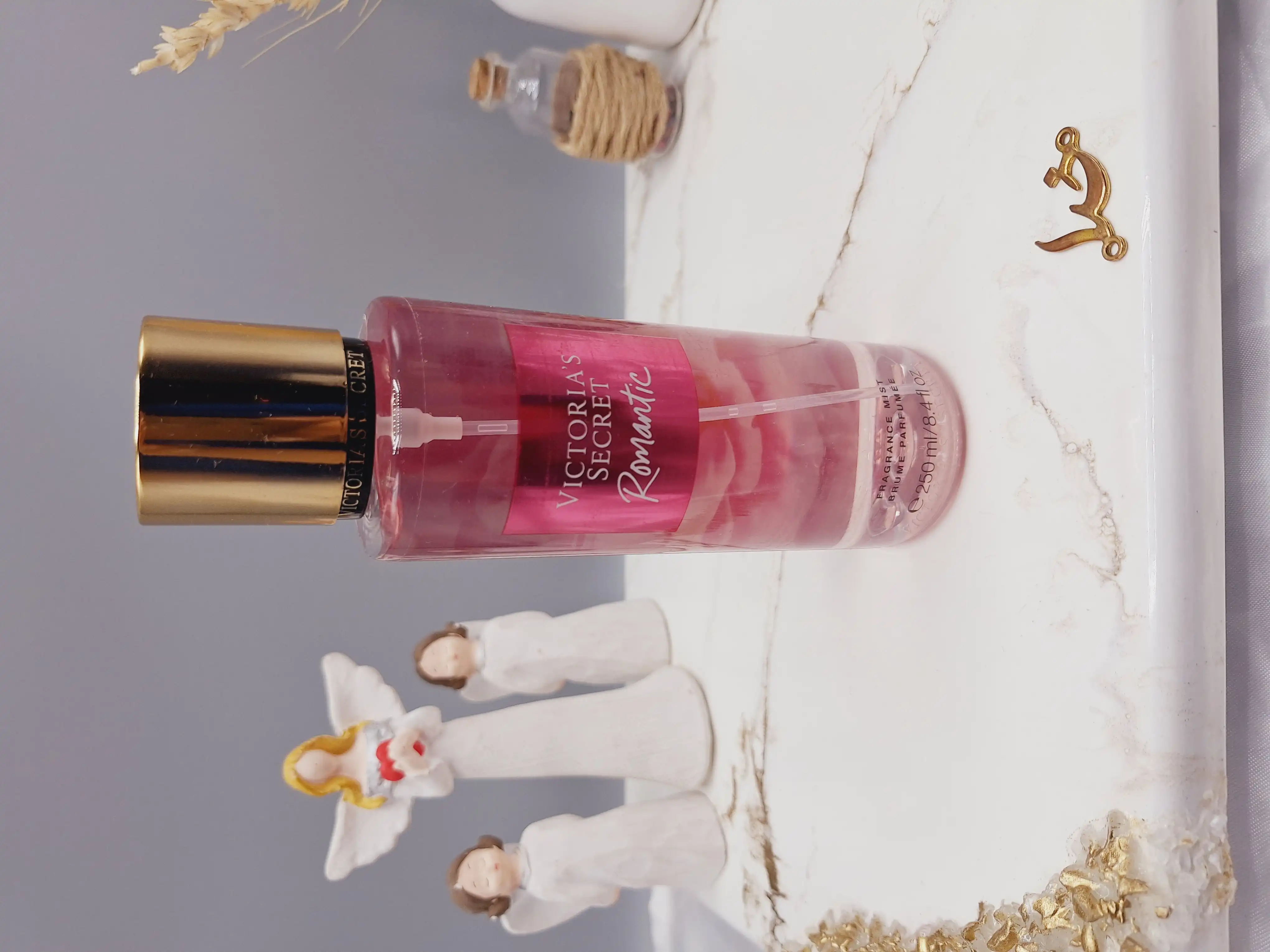 بادی اسپلش 250 ml ویکتوریا سکرت مدل Romantic اورجینال