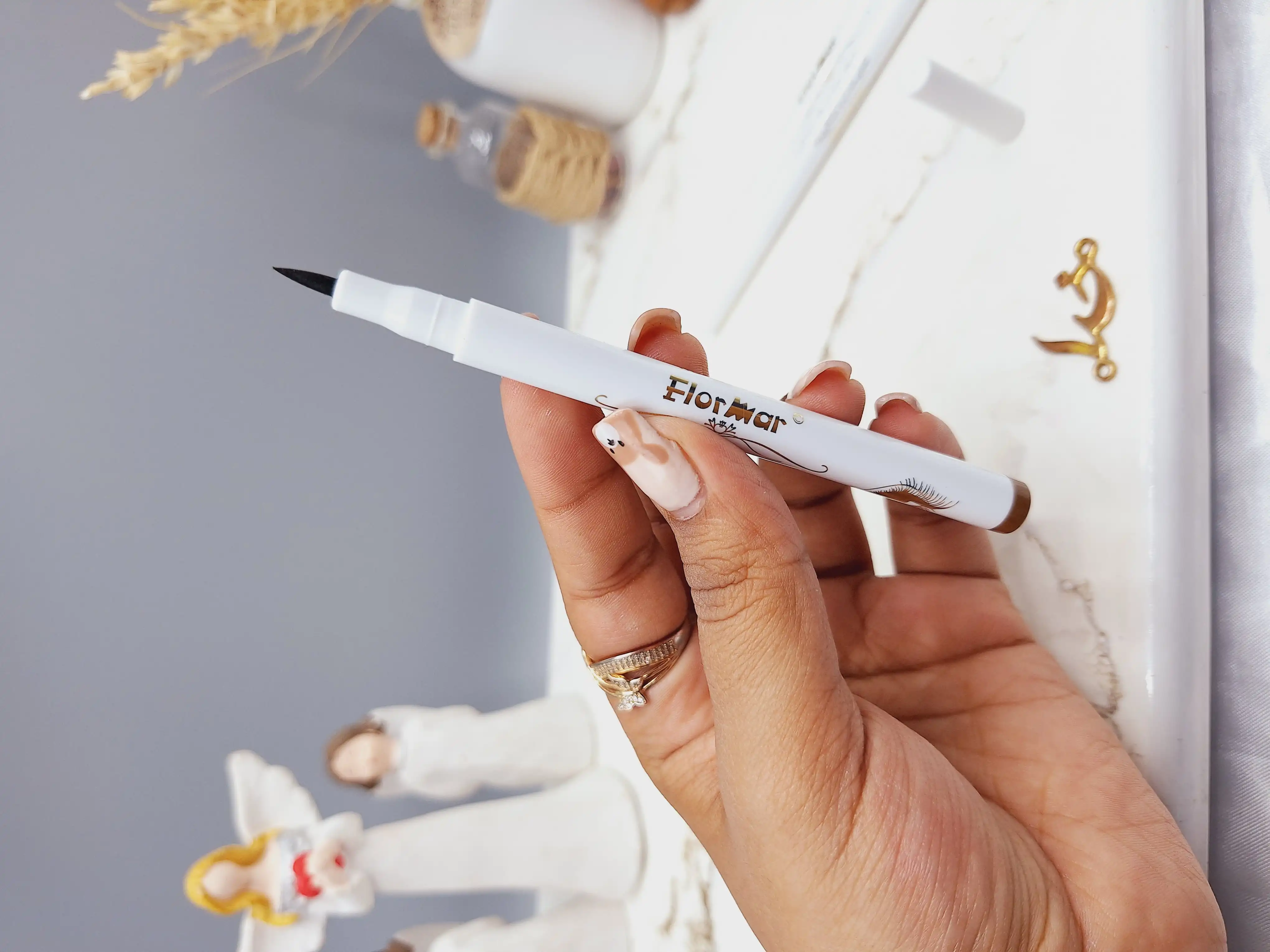 ماژیک ابرو 48 ساعته فلورمار اصلی رنگ قهوه ای ضد آب با ماندگاری بالا کد 0186