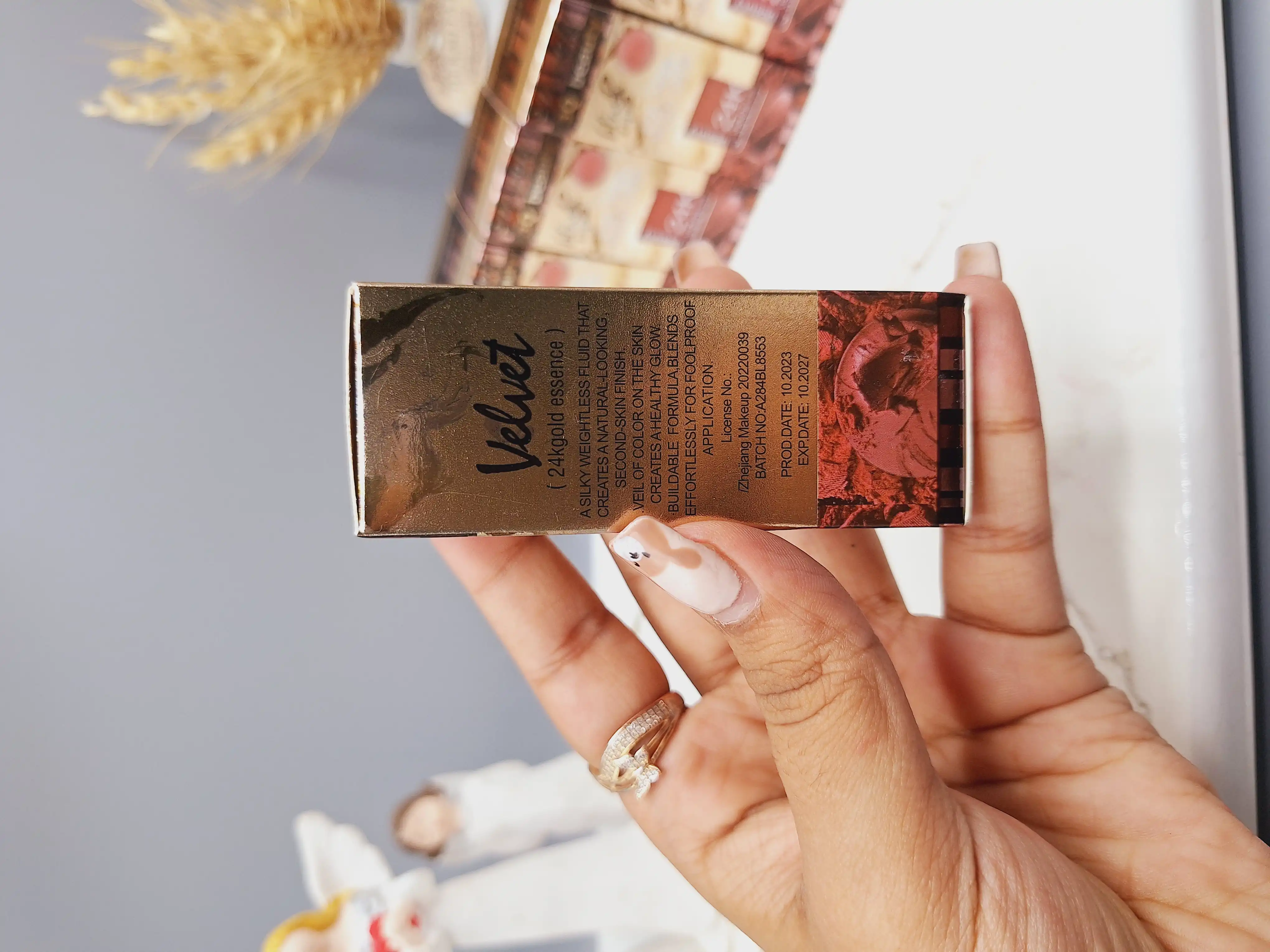 رژگونه مایع زیبای طلای 24 عیار برند 3Q‏ بیوتی کد BL_8553