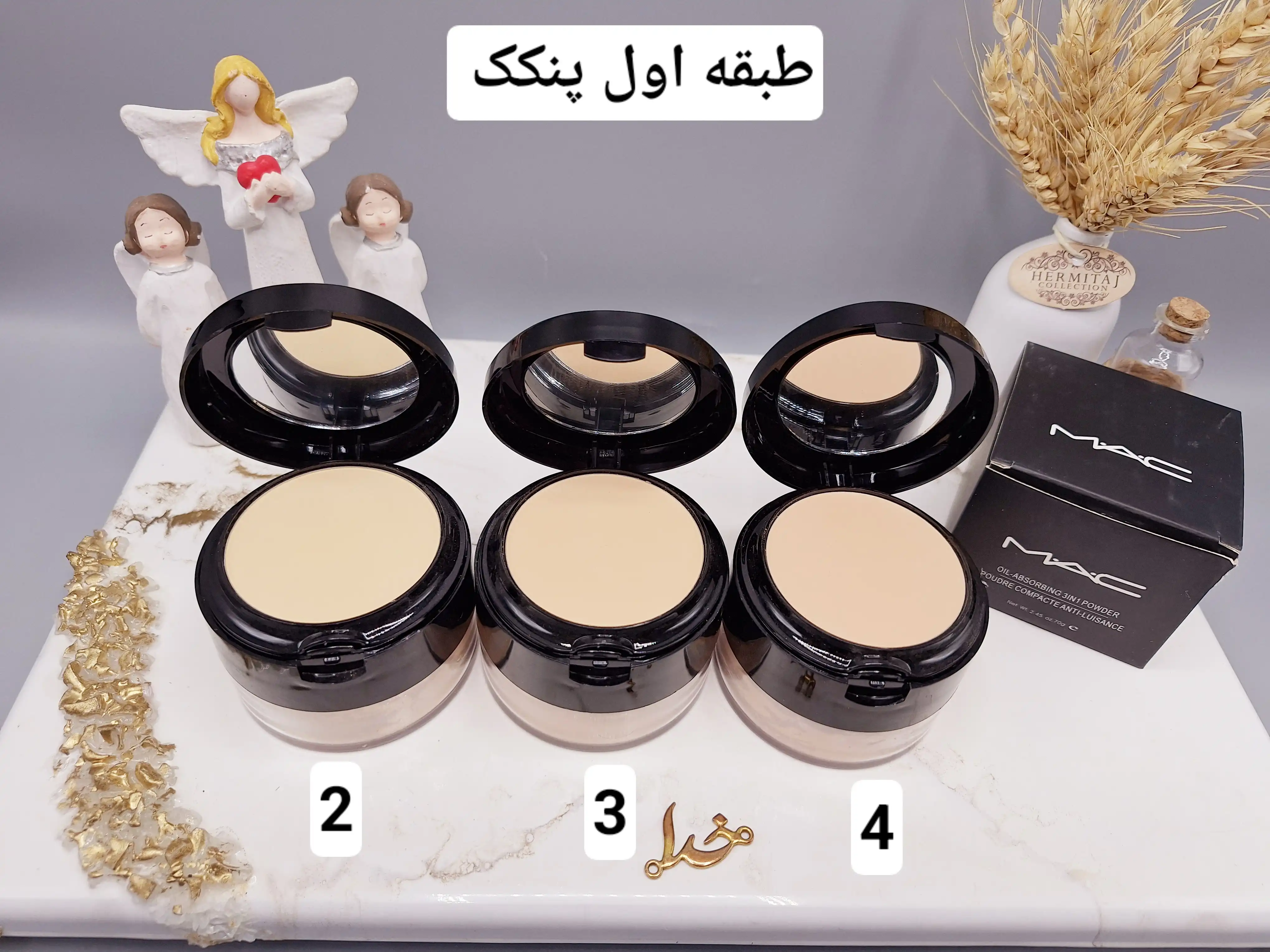 پودر فیکس سه طبقه به همراه پنکک خشک و چرب برند مک کارتن مشکی کد  2706B