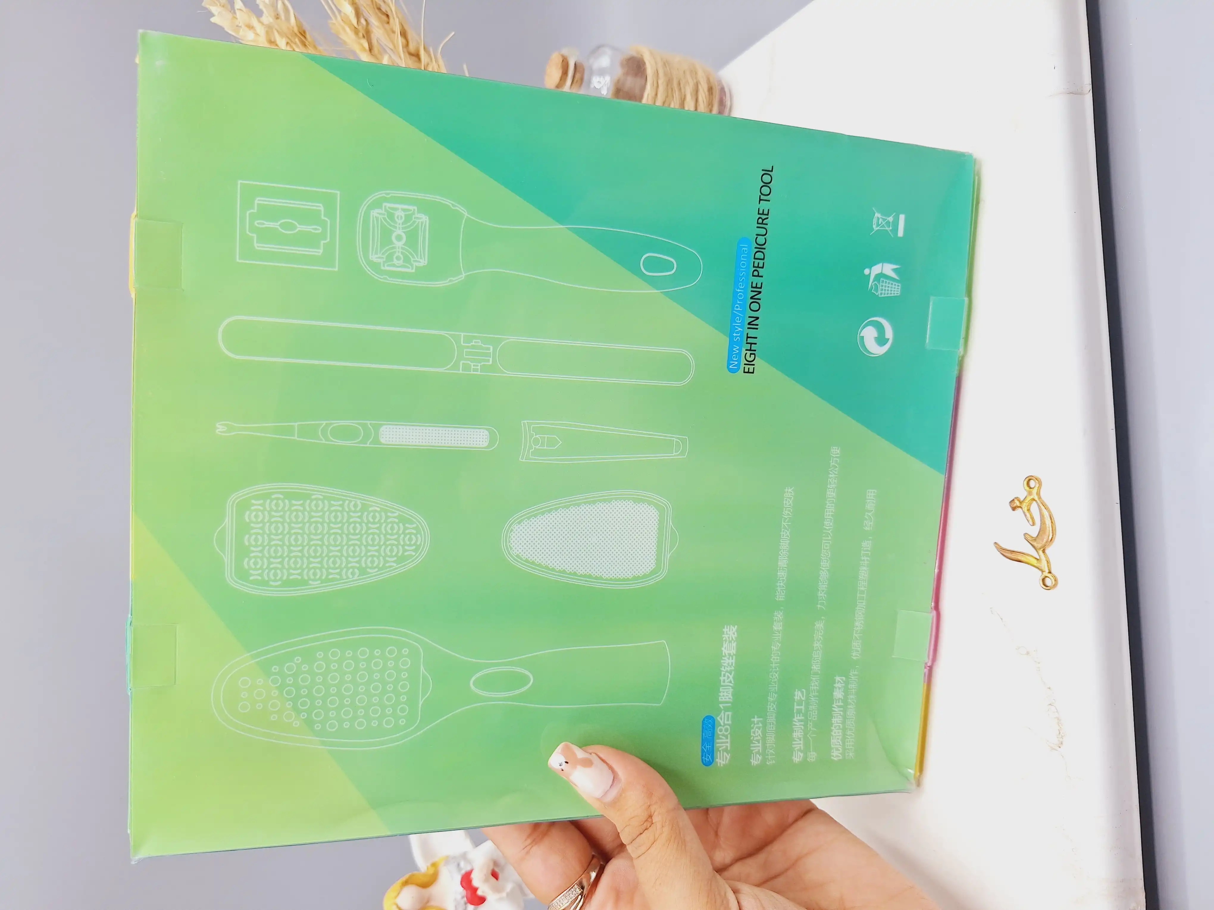 ست پک 8 تیکه حرفه ای مانیکور