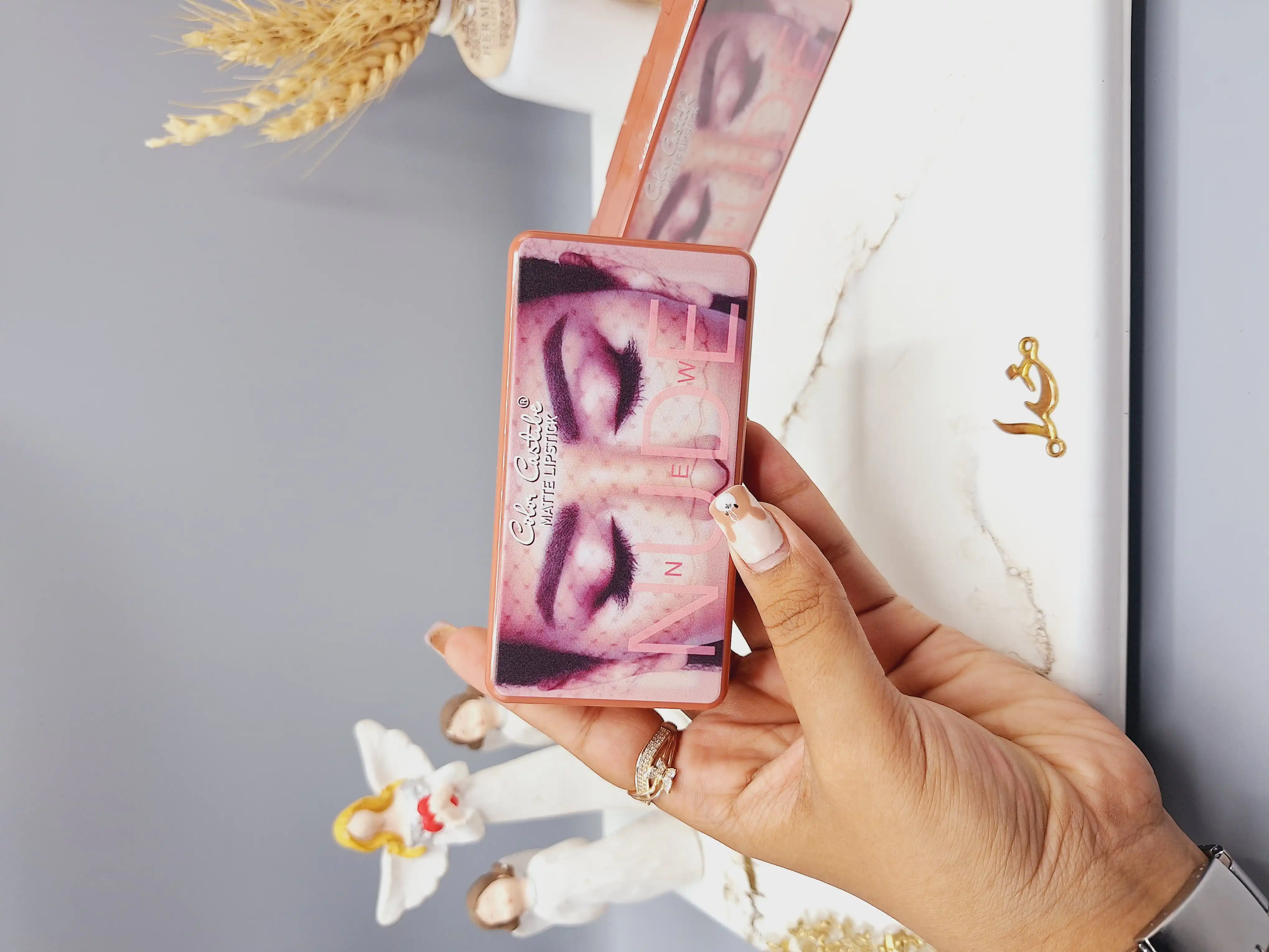 پک رژلب جامد 6 تایی نود NUDE کد 8088