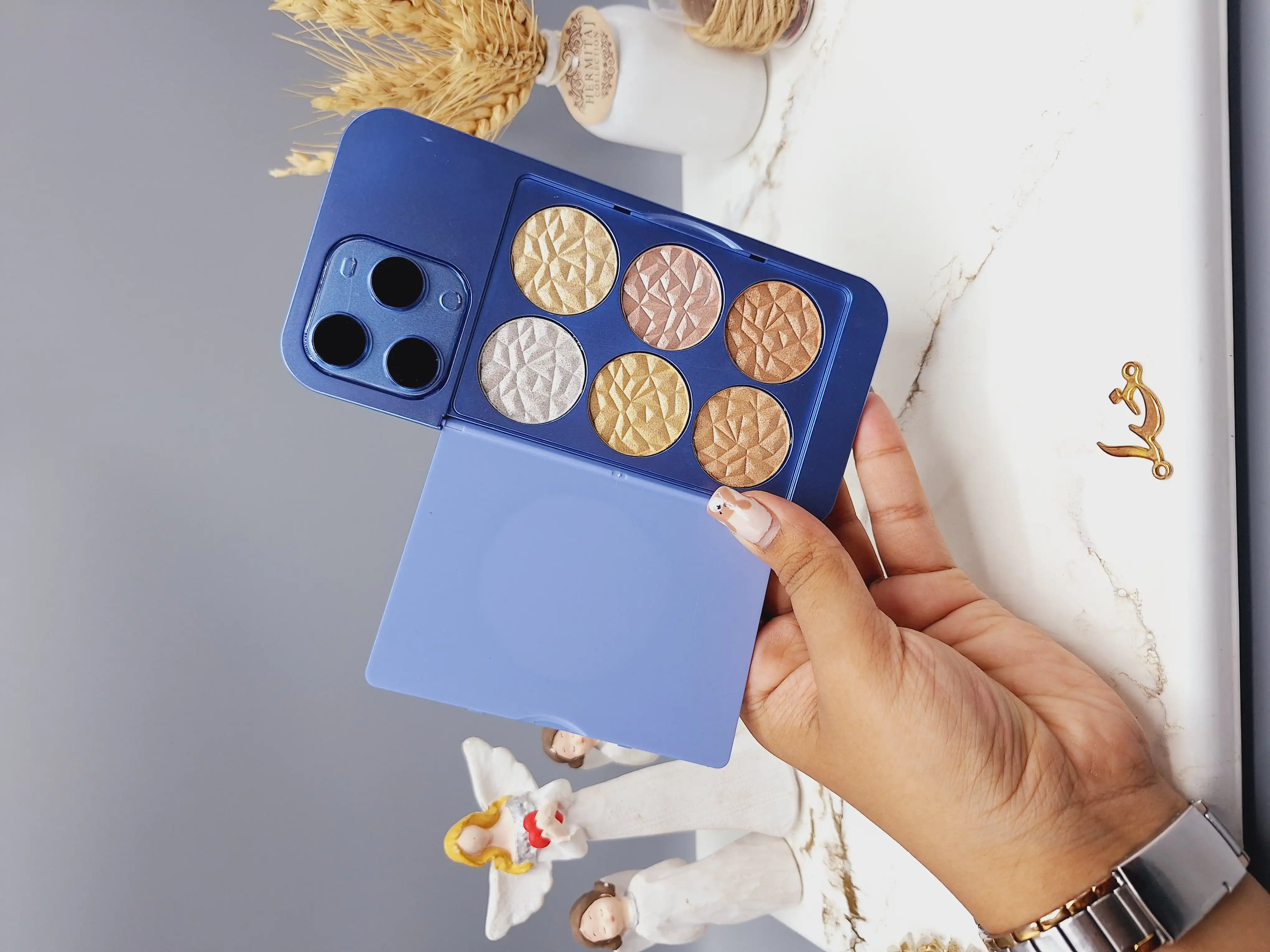 پالت رژ گونه و هایلایتر طرح آیفونی کد 2198B