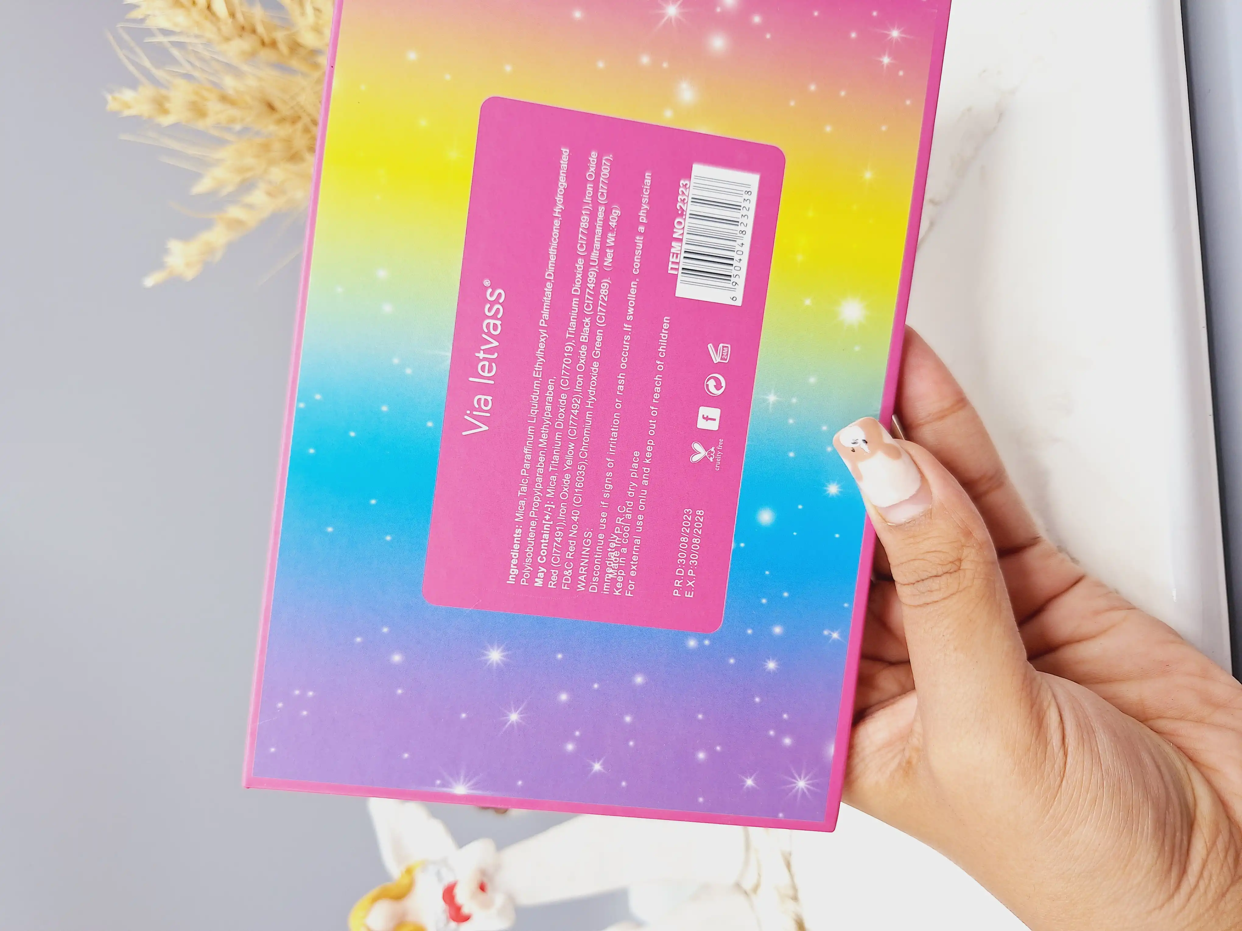 پالت گلیتر چشم و لب یونیکورن و پرنسسی پوشش شاین و اکلیلی ریز کد 2323