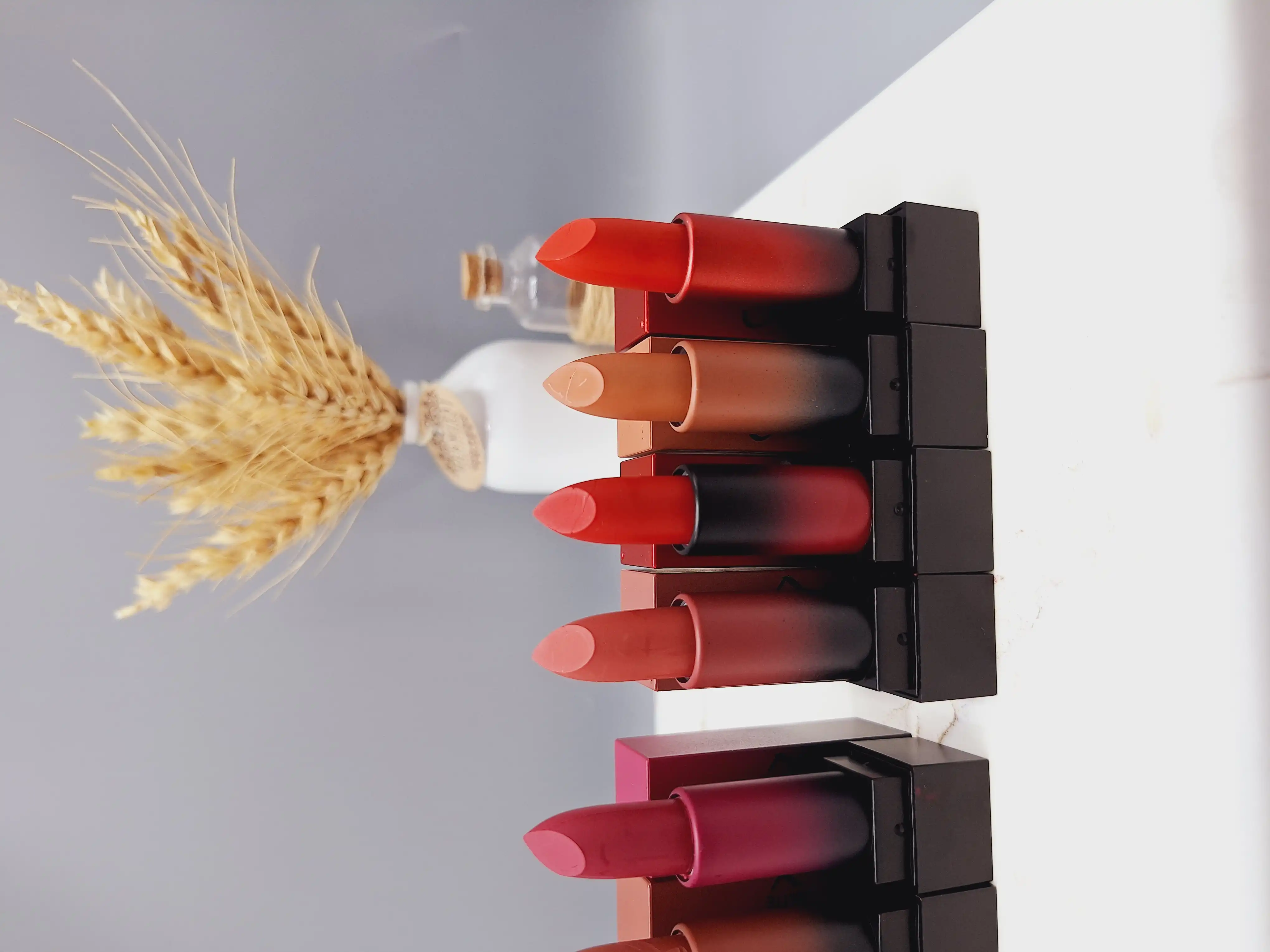 پک 12 تایی رژ لب جامد هدا بیوتی HUDA BEAUTY کد 859