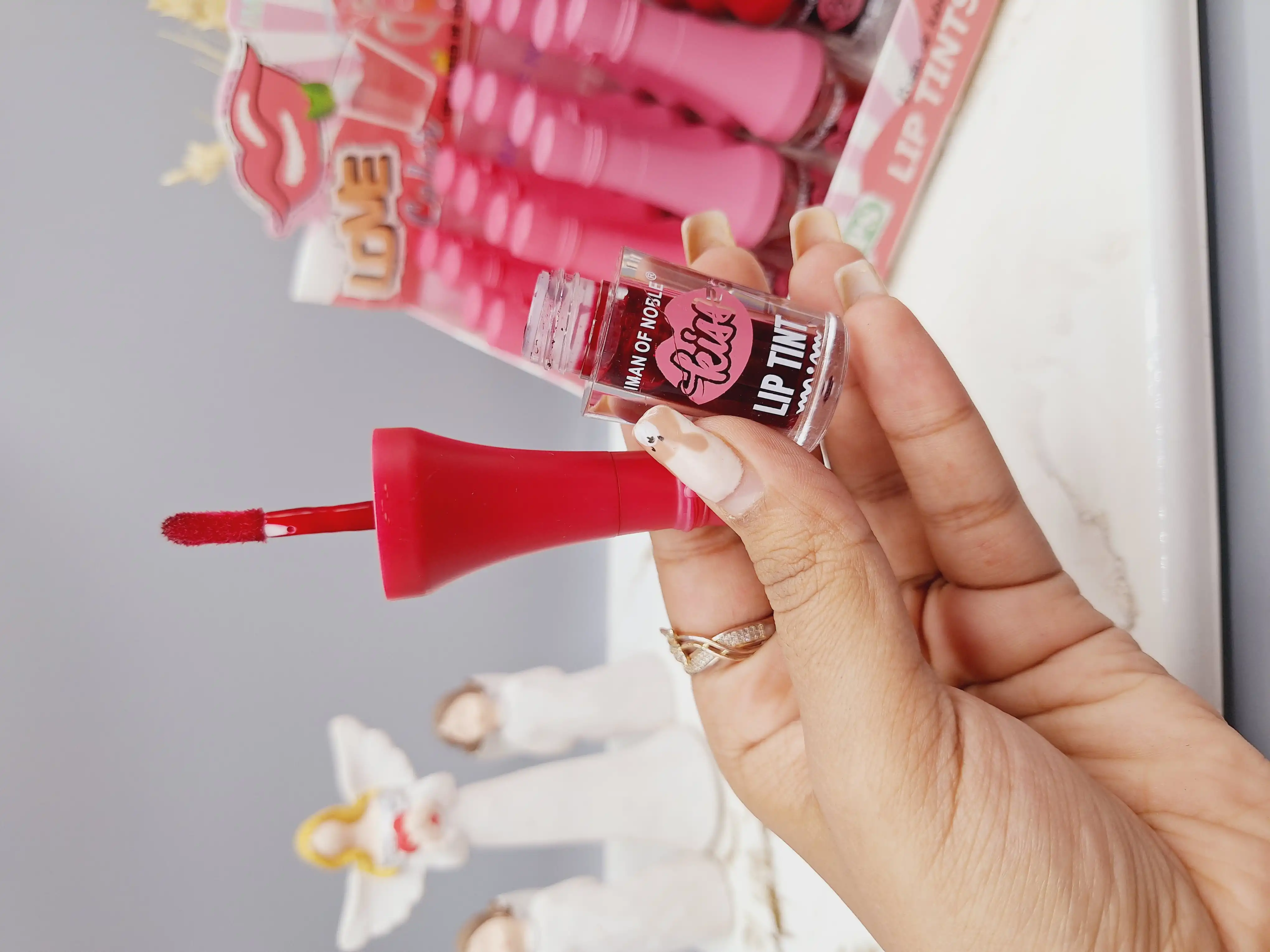 تینت لب طرح نوشابه ای برند IMAN OF NOBLE کد 1089F