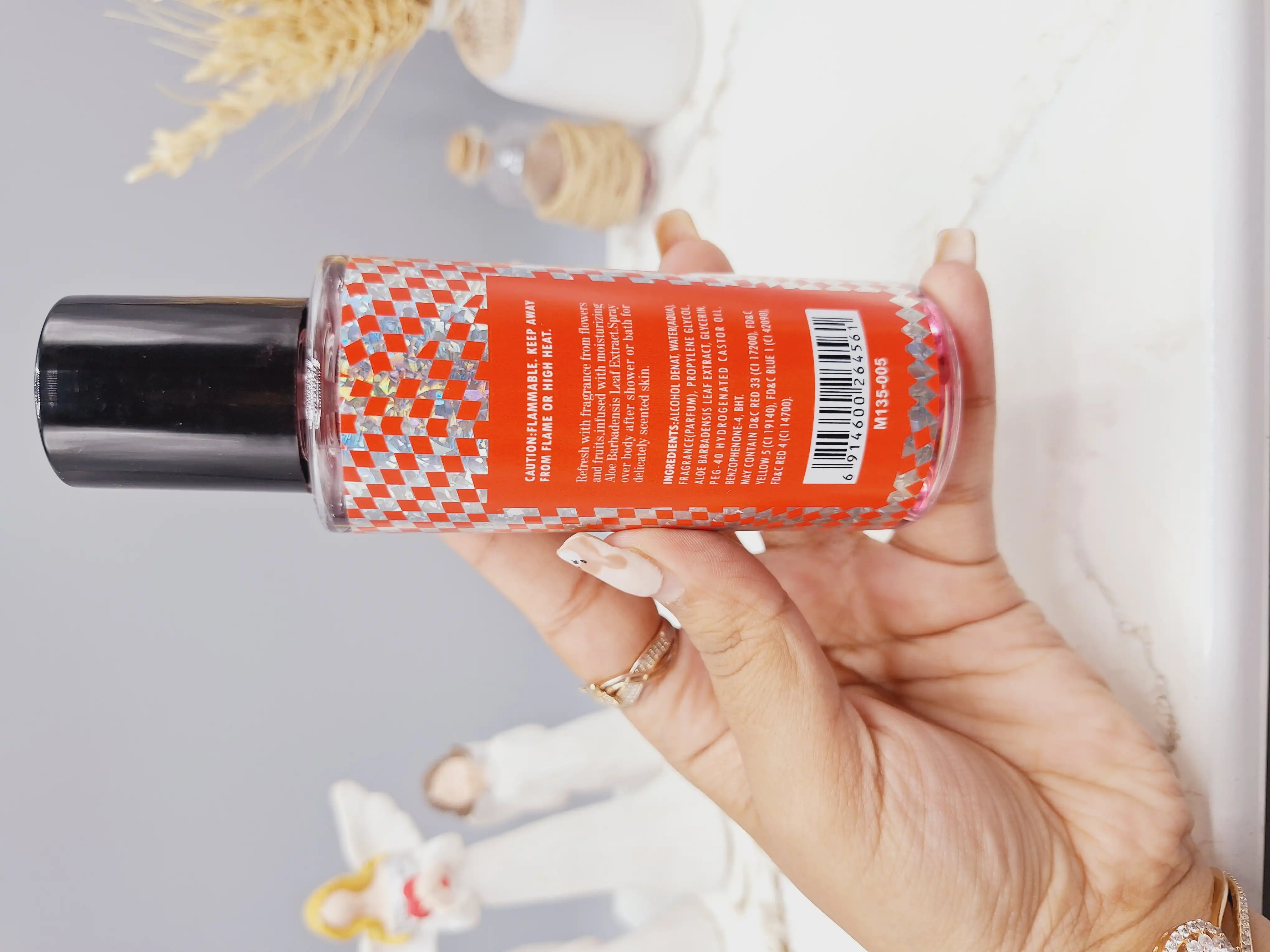 بادی اسپلش بسیار خوشبو و ملایم با ماندگاری بالا برند ‏GEOM‏ کد 4561