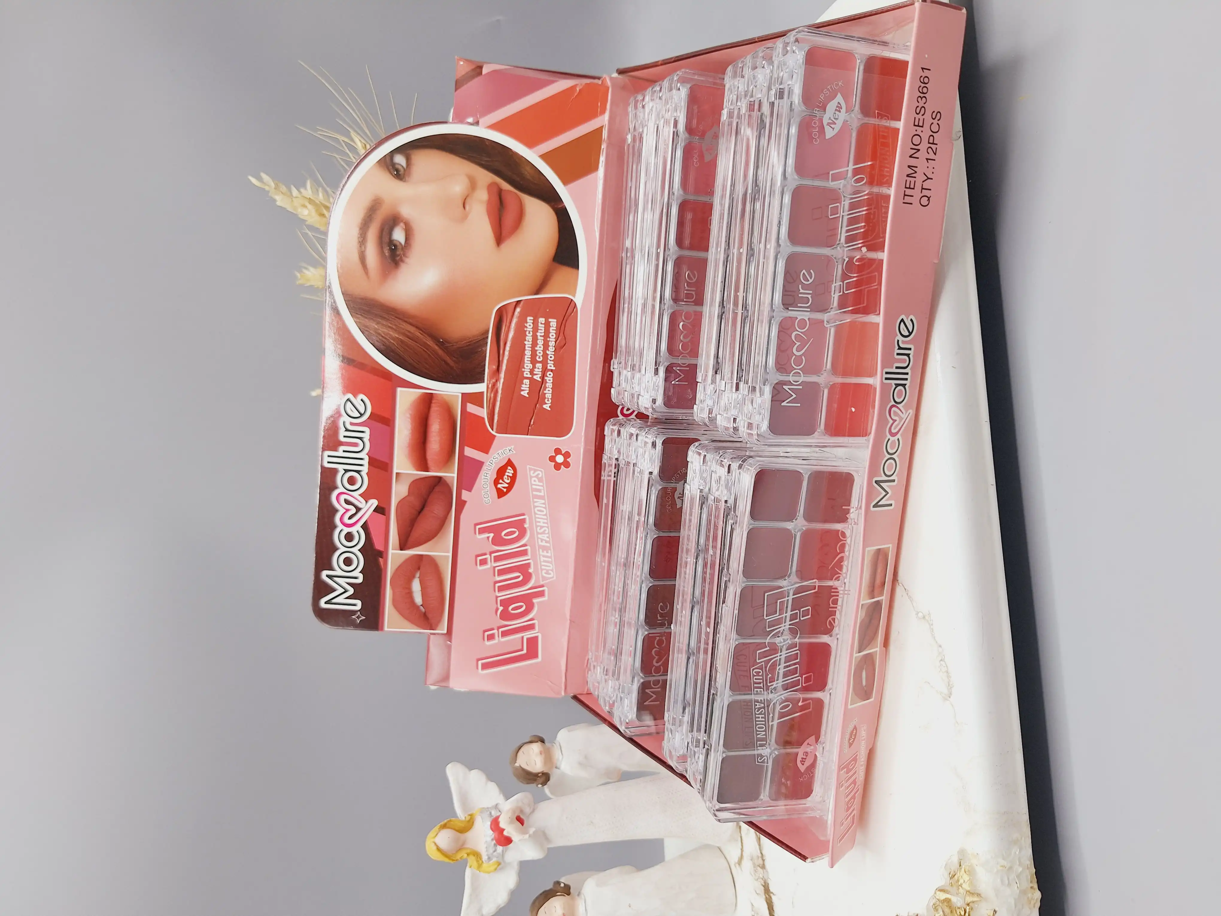 پالت رژ لب 12 تایی کیفیت عالی برند Moccallure کد 3661