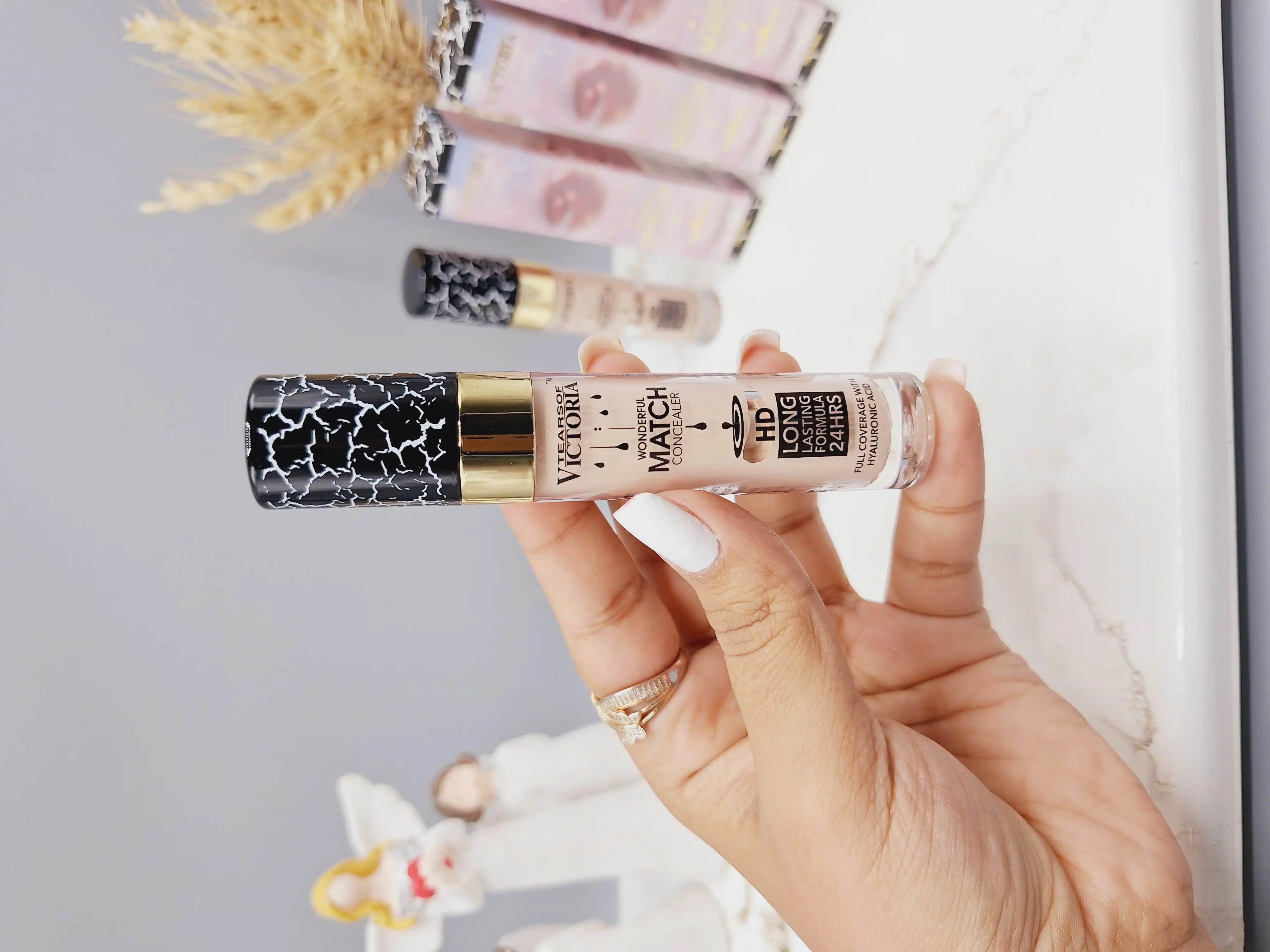 کانسیلر زیر چشم کیفیت بالا برند ویکتوریا کد 1208,03