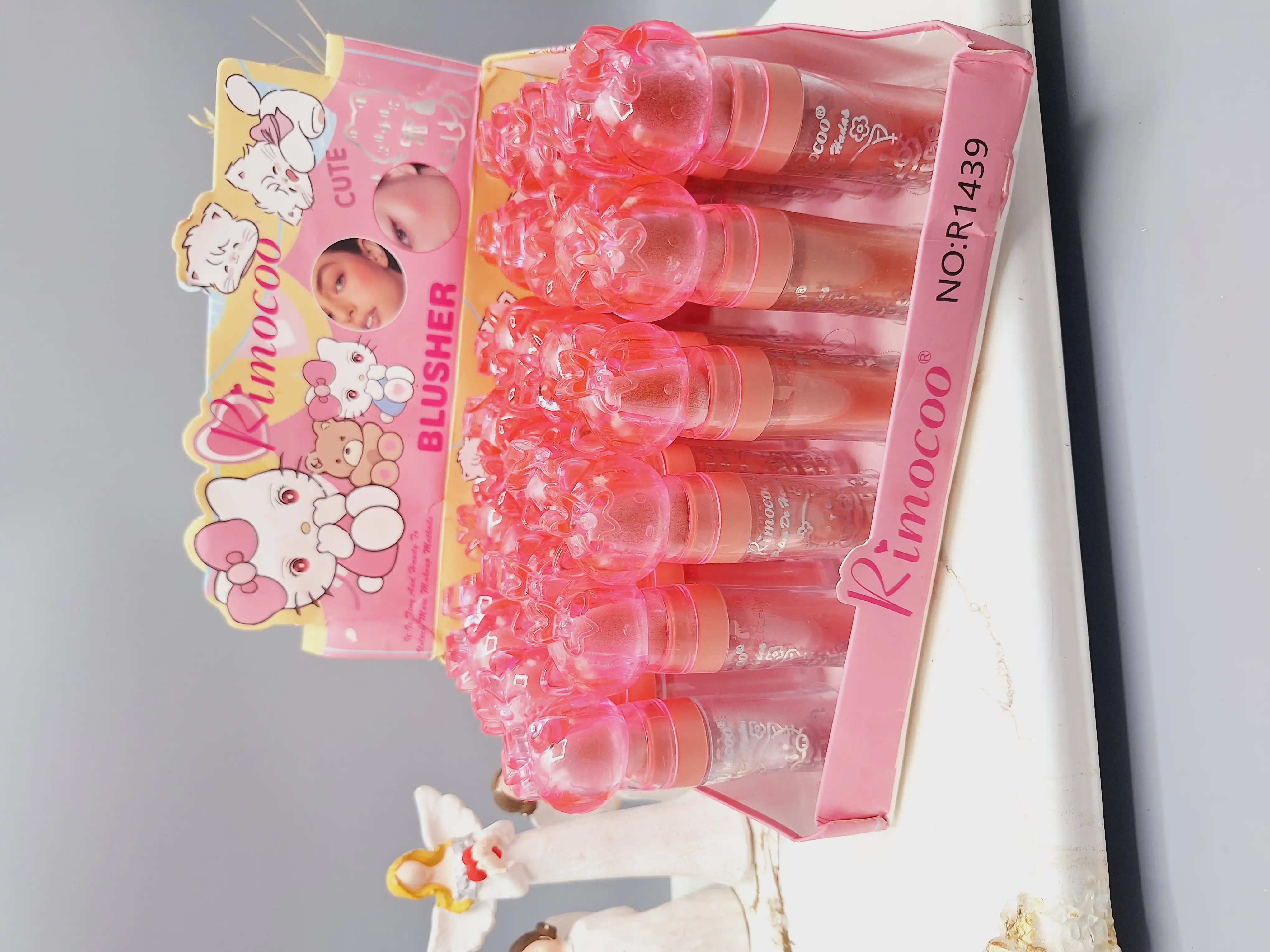 رژ گونه پودری هلو کیتی مدل صورتی باربی برند Rimocoo کد R1439