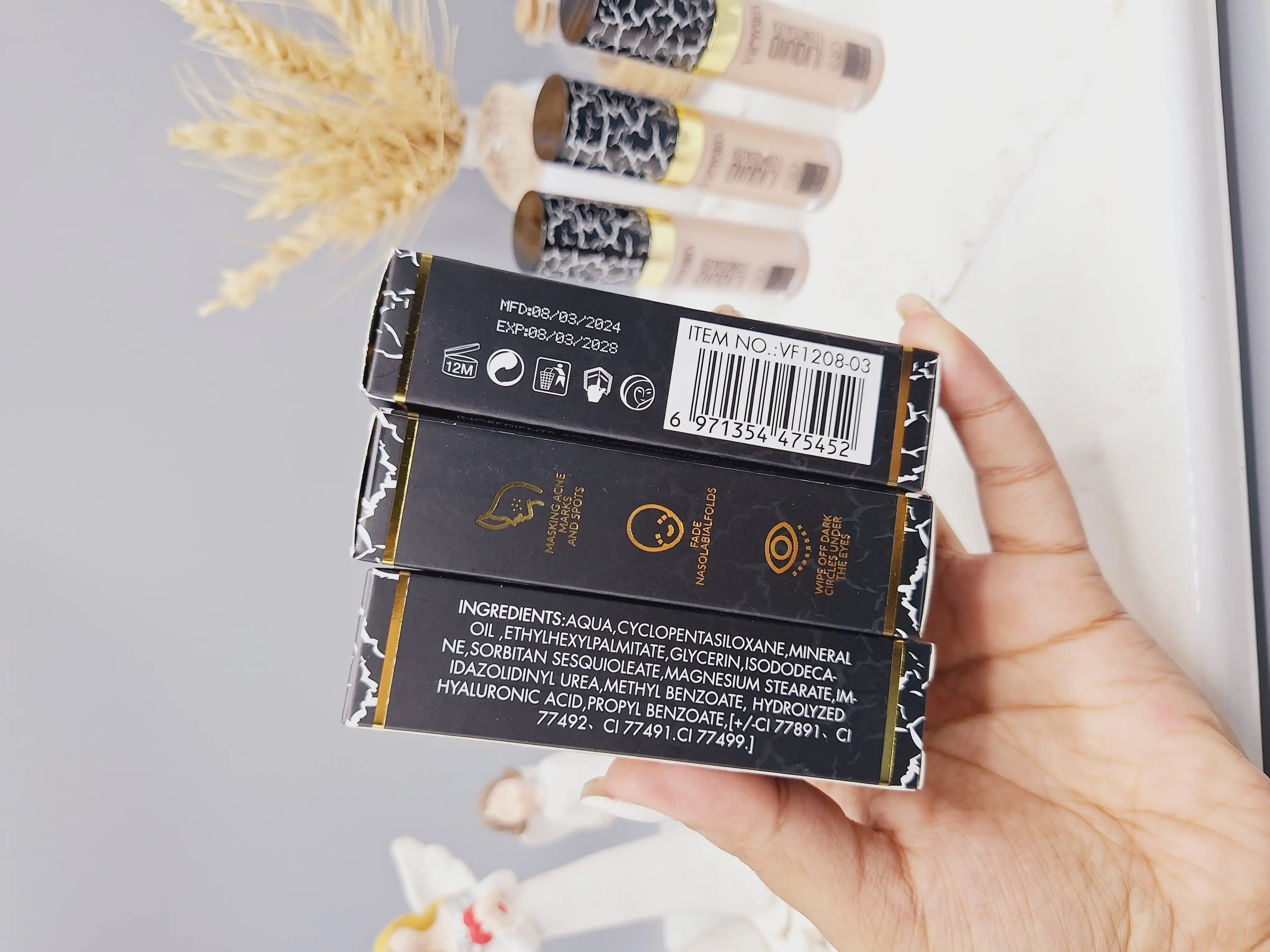 کانسیلر زیر چشم 24 ساعته فوق العاده برند VICTORIA کد 1208,02