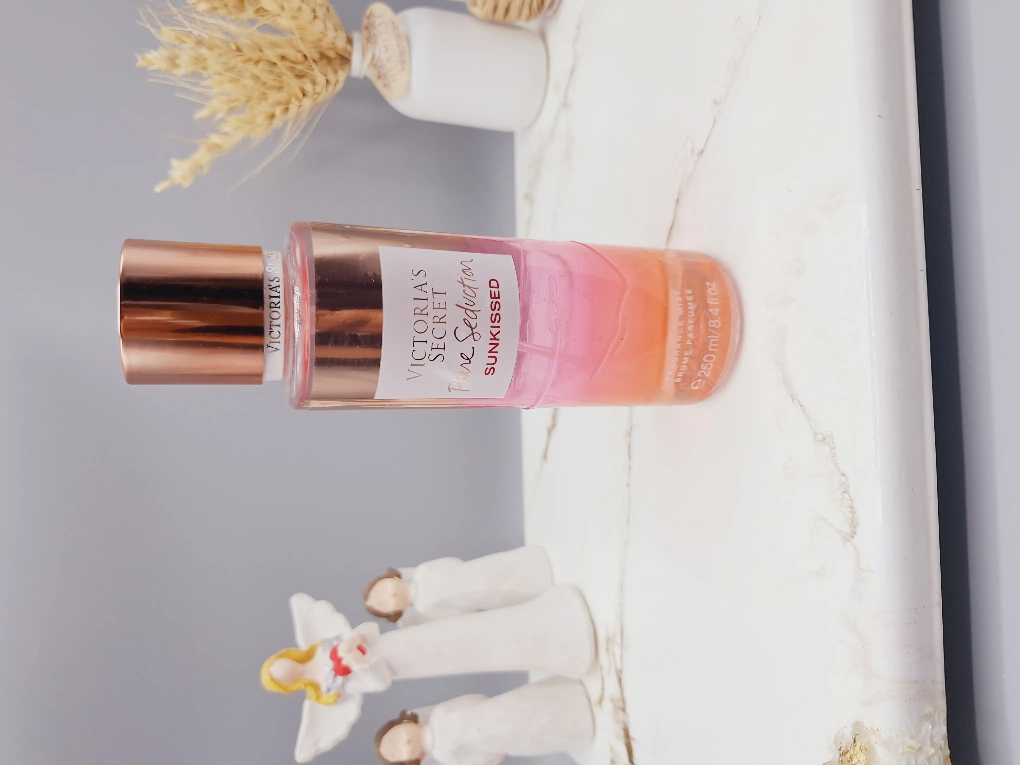 بادی اسپلش 250 ml شاین دار ویکتوریا سکرت مدل Fure Seduction اورجینال