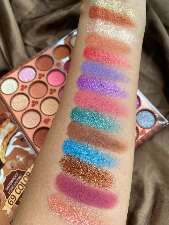 پالت سایه چشم 69 رنگ شکلات کاکائویی LOVE‏ کد 2018