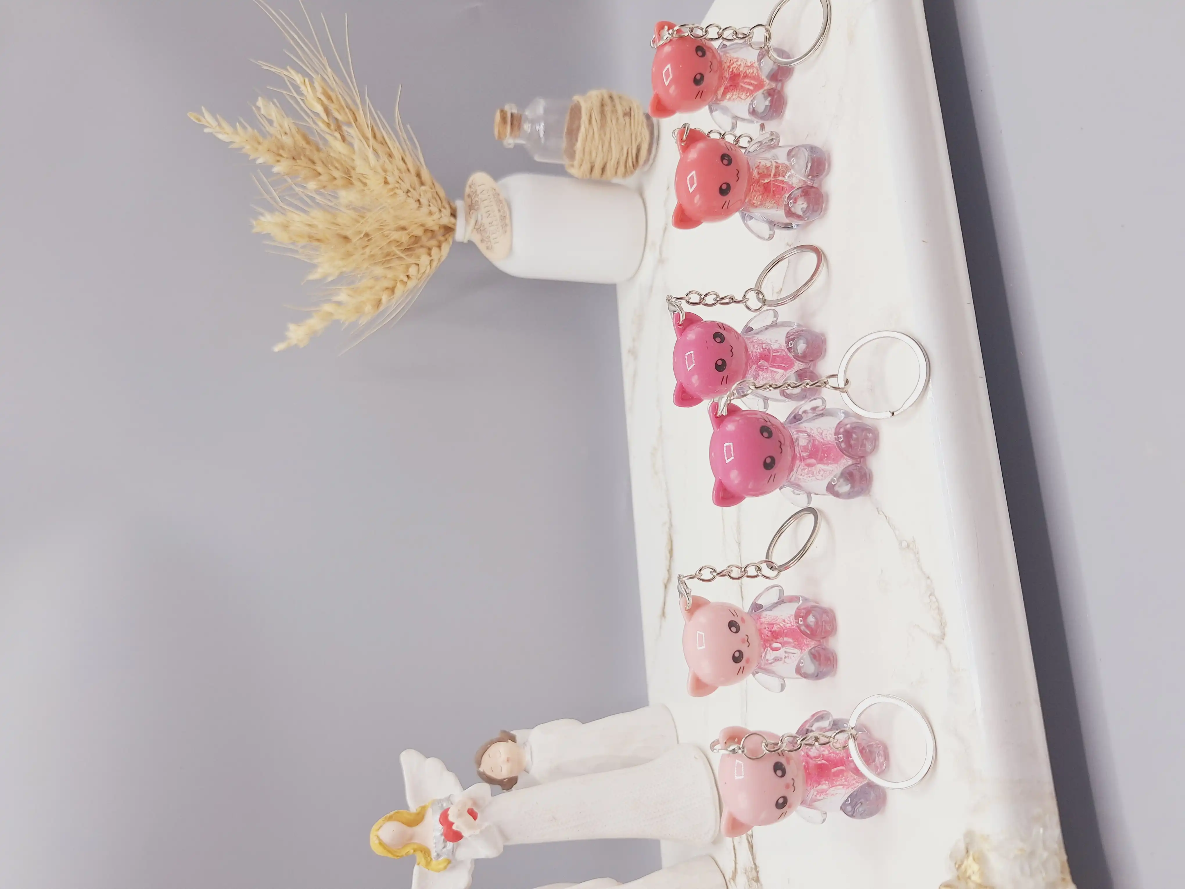 برق لب شاین دار طرح گربه آویز دار کیوت برند IMAN OF NOBLE کد 7149