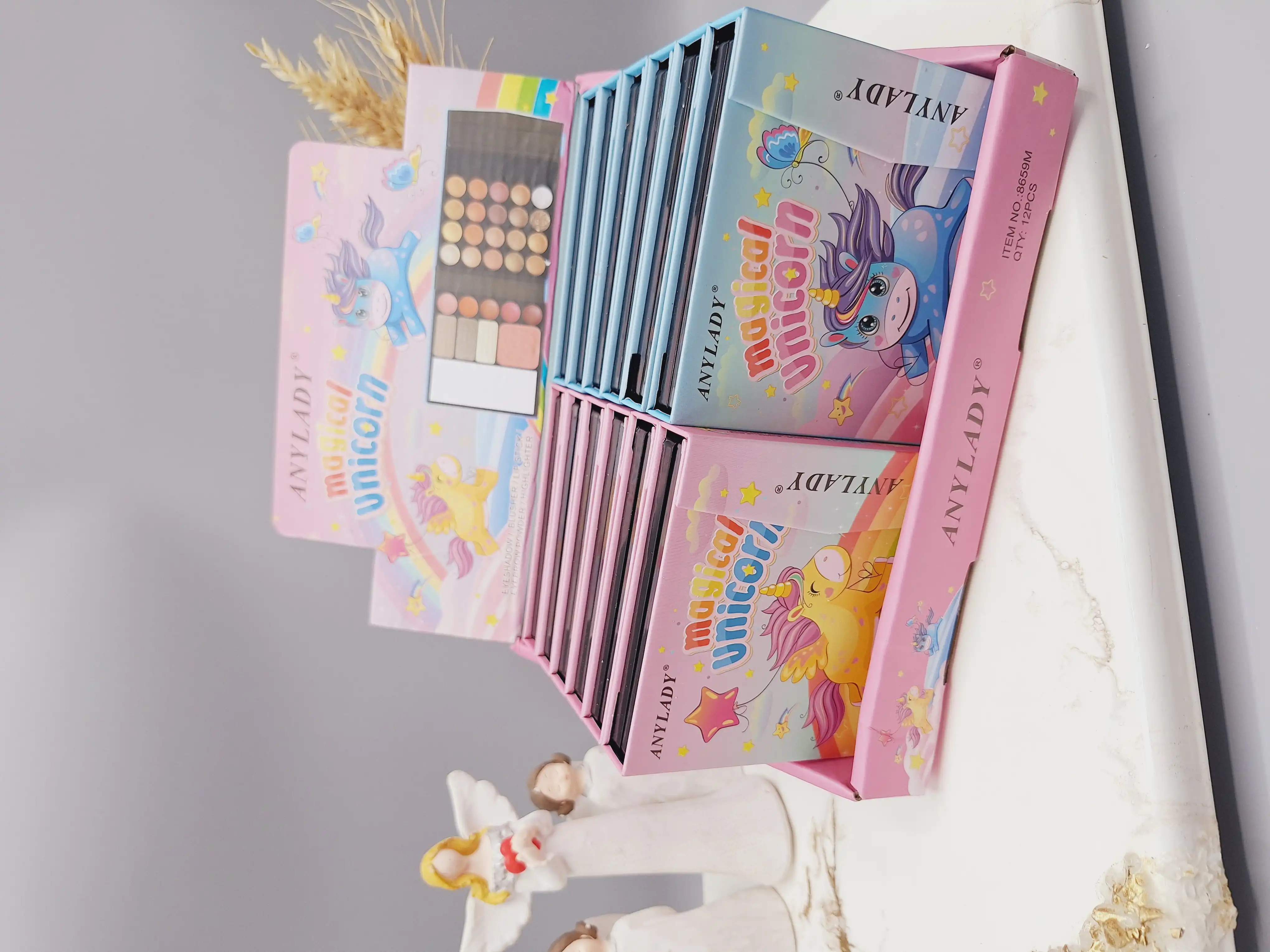 پالت سایه آنالیدی طرح یونیکورن کوچولو برند ANYLADY کد 8659M