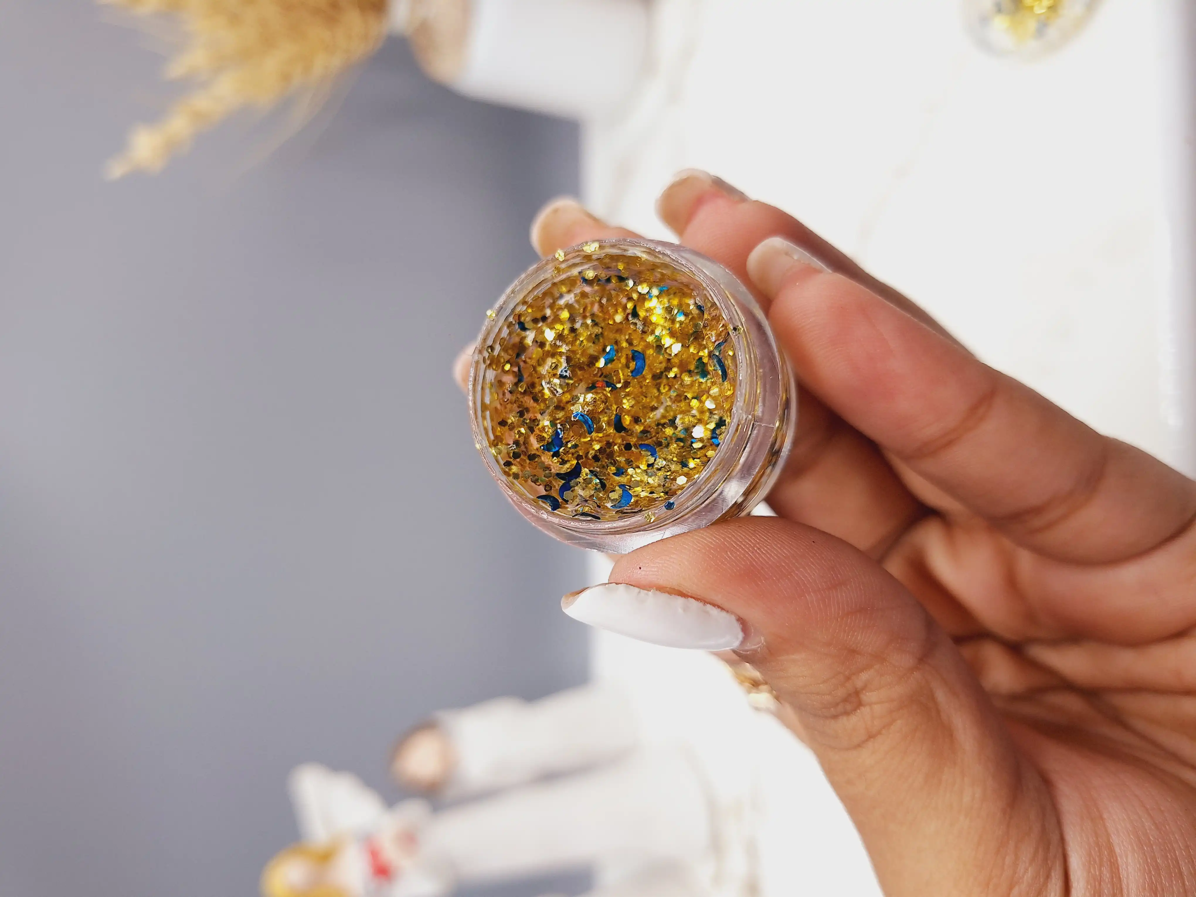 گلیتر مایع رنگ رز گلد ستاره دار