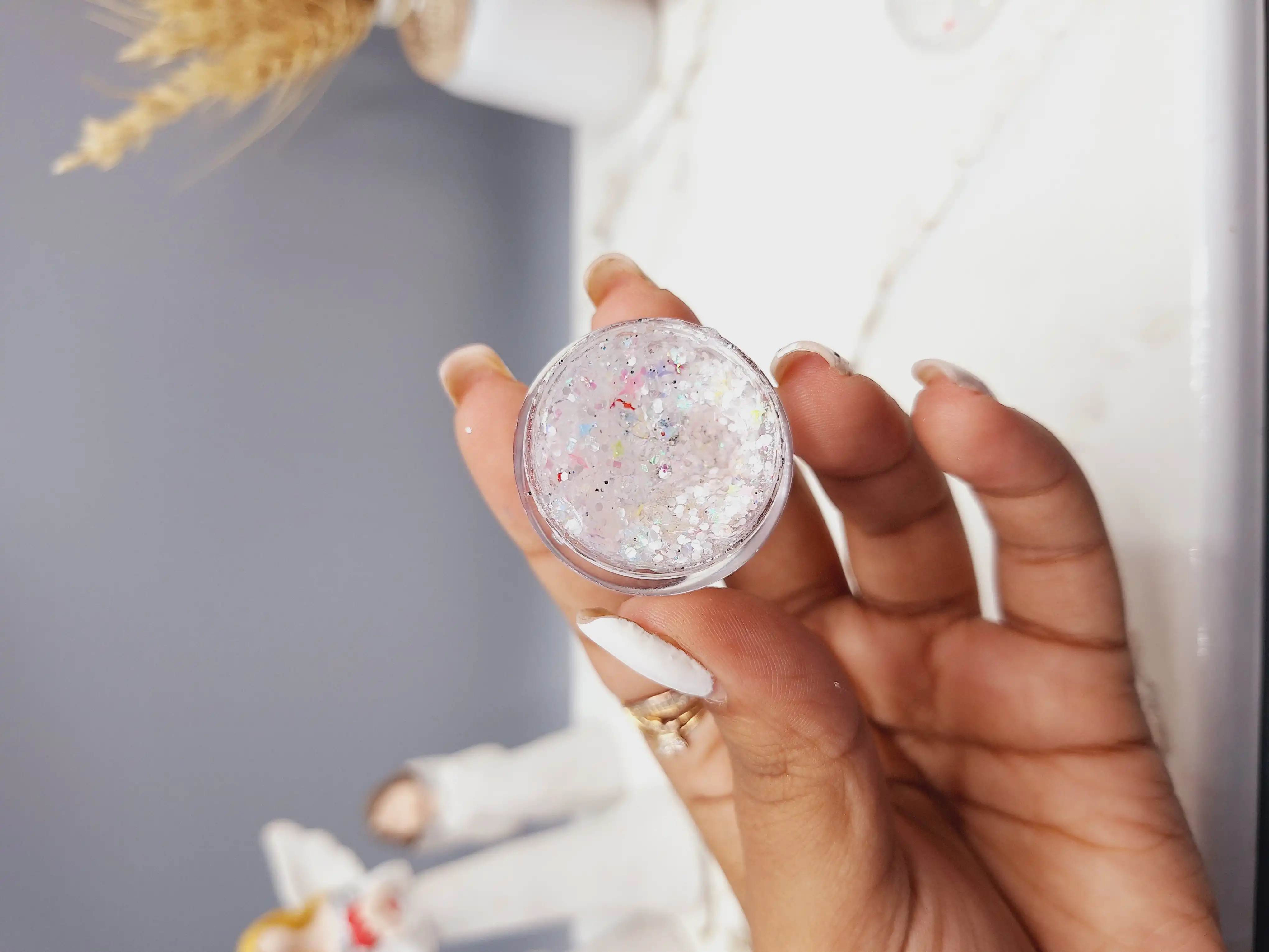 گلیتر مایع رنگ سفید ستاره دار